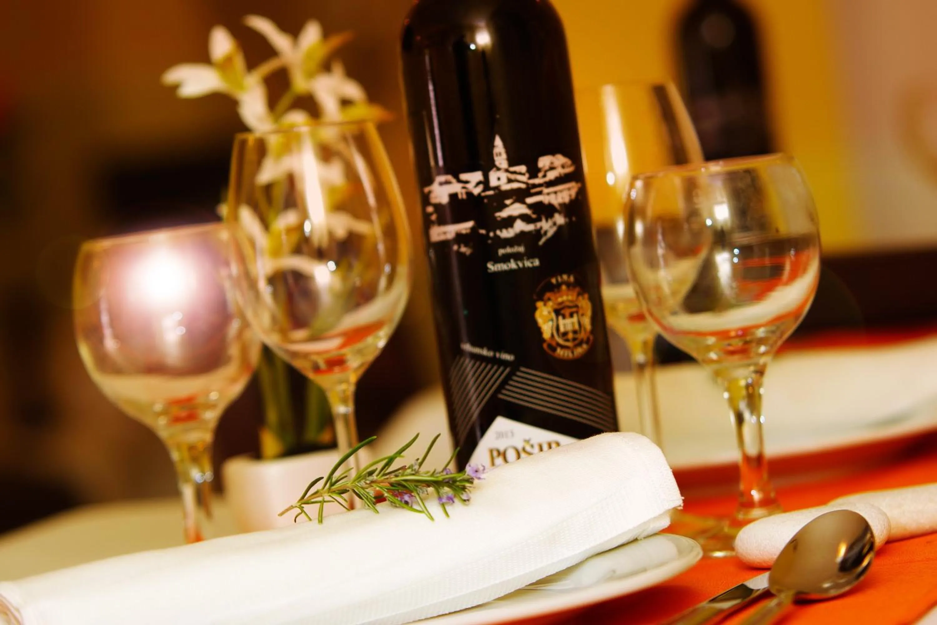 Restaurant/places to eat in Boutique Hotel Villa Telenta