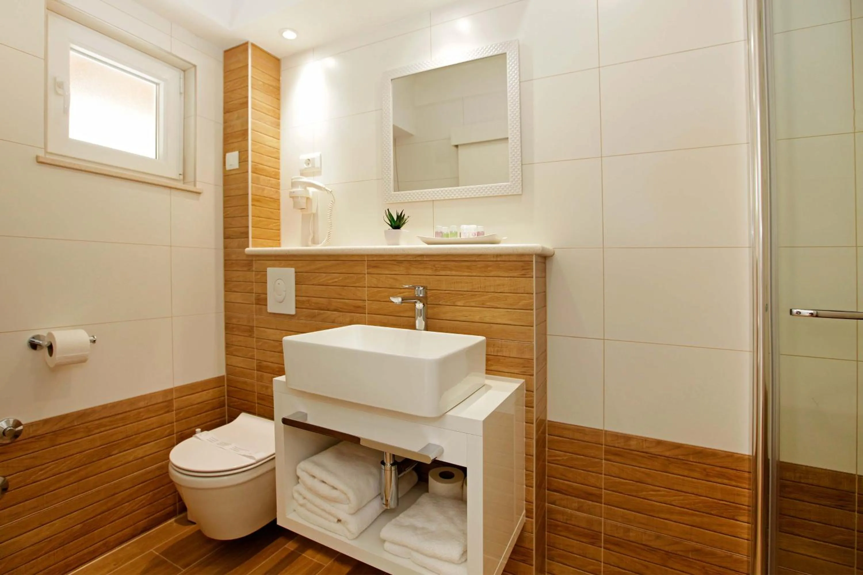 Bathroom in Boutique Hotel Villa Telenta