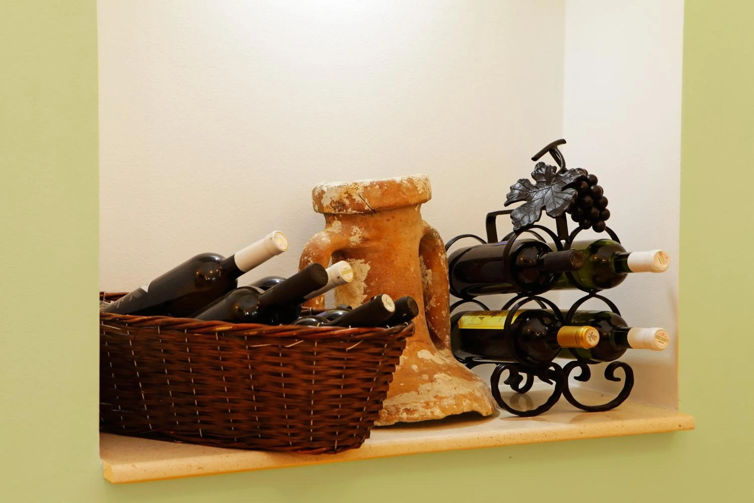 Restaurant/places to eat in Boutique Hotel Villa Telenta