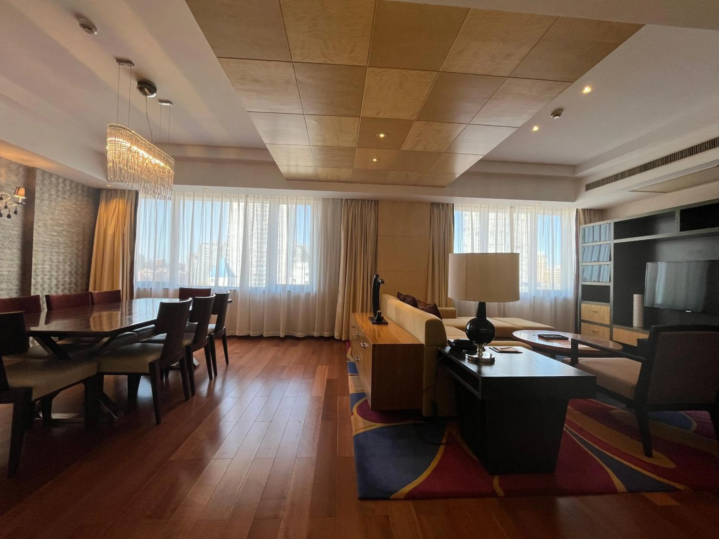 Living room in The Sandalwood Beijing Marriott Executive Apartments