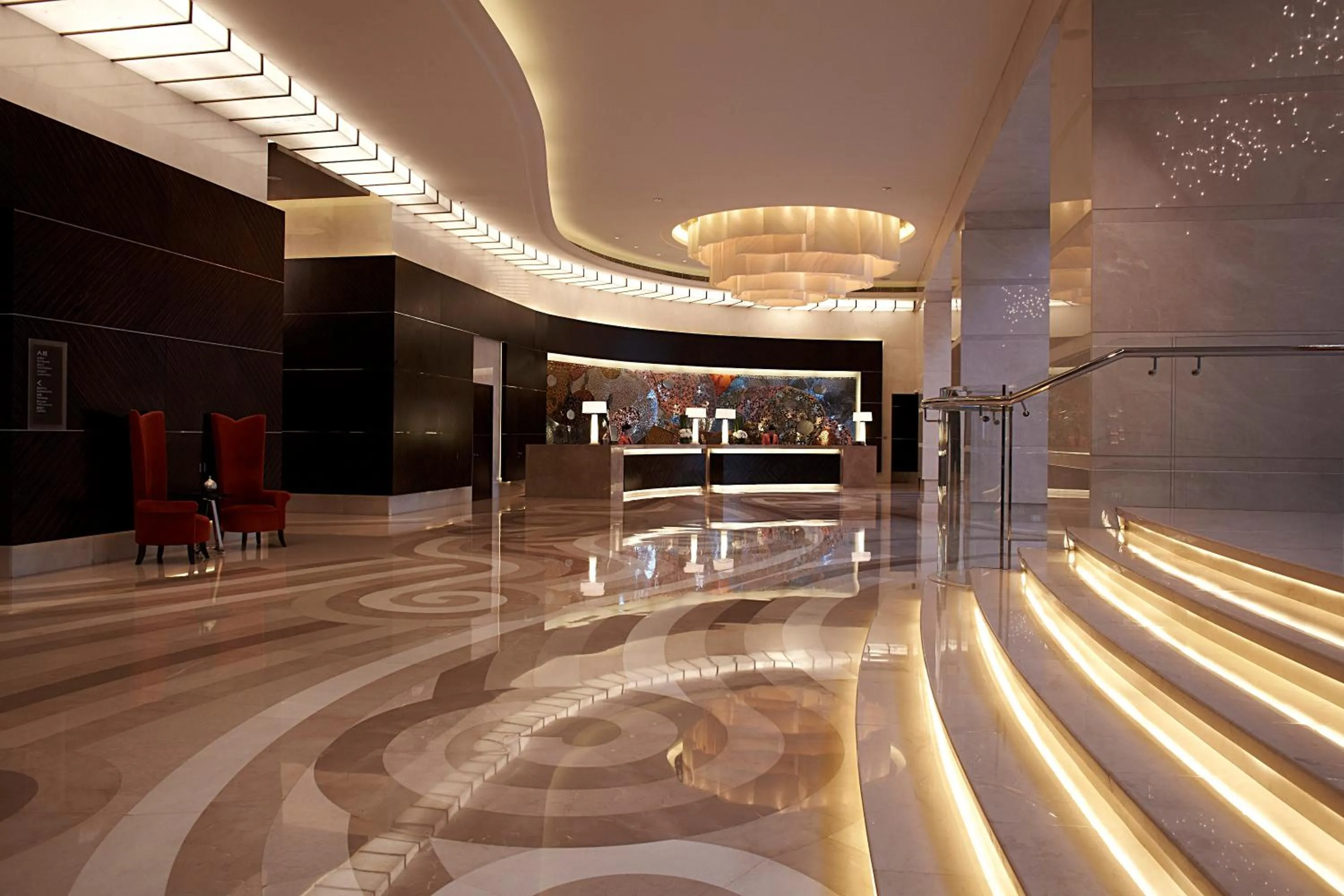 Lobby or reception in Renaissance Shanghai Putuo Hotel