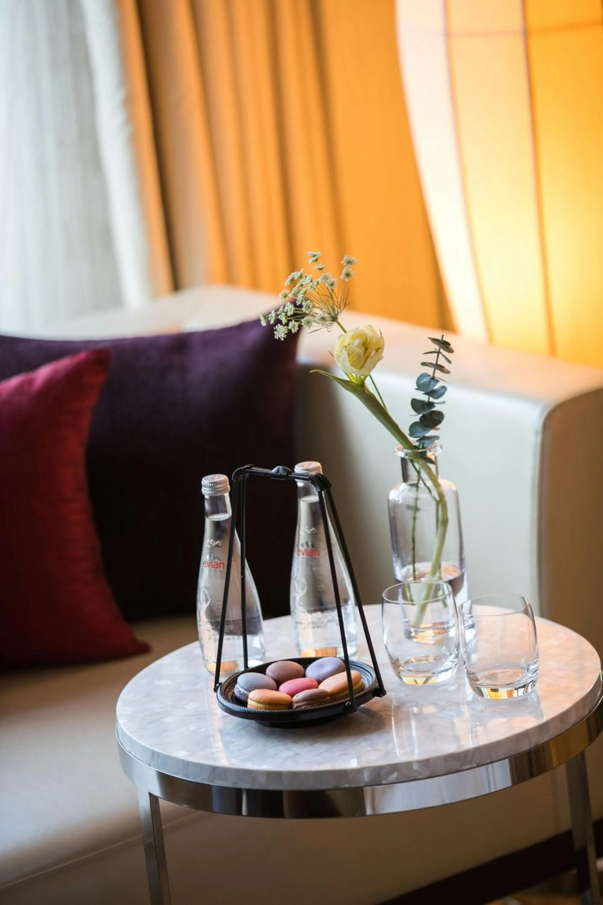 Photo of the whole room in Renaissance Shanghai Putuo Hotel