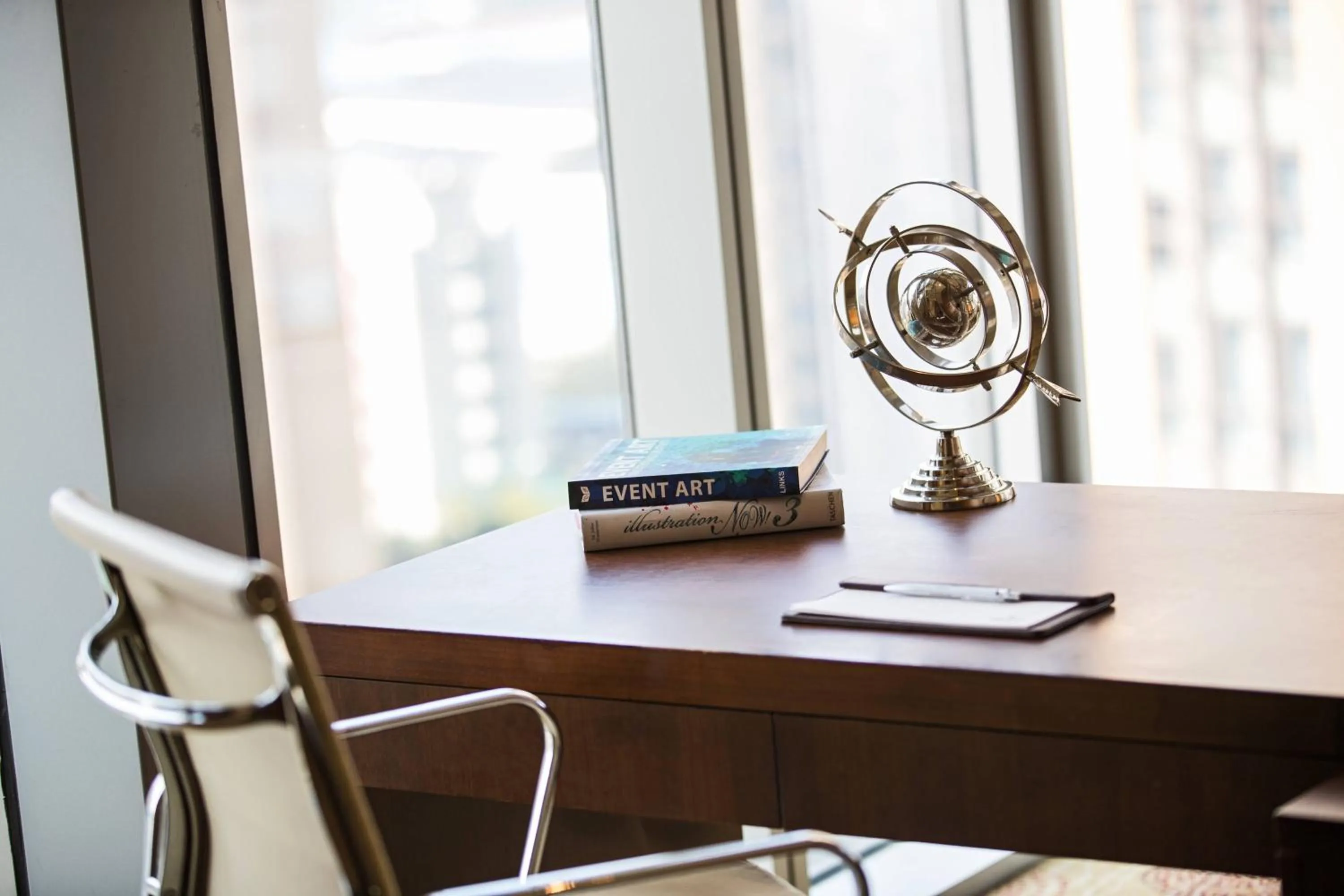Photo of the whole room in Renaissance Shanghai Putuo Hotel