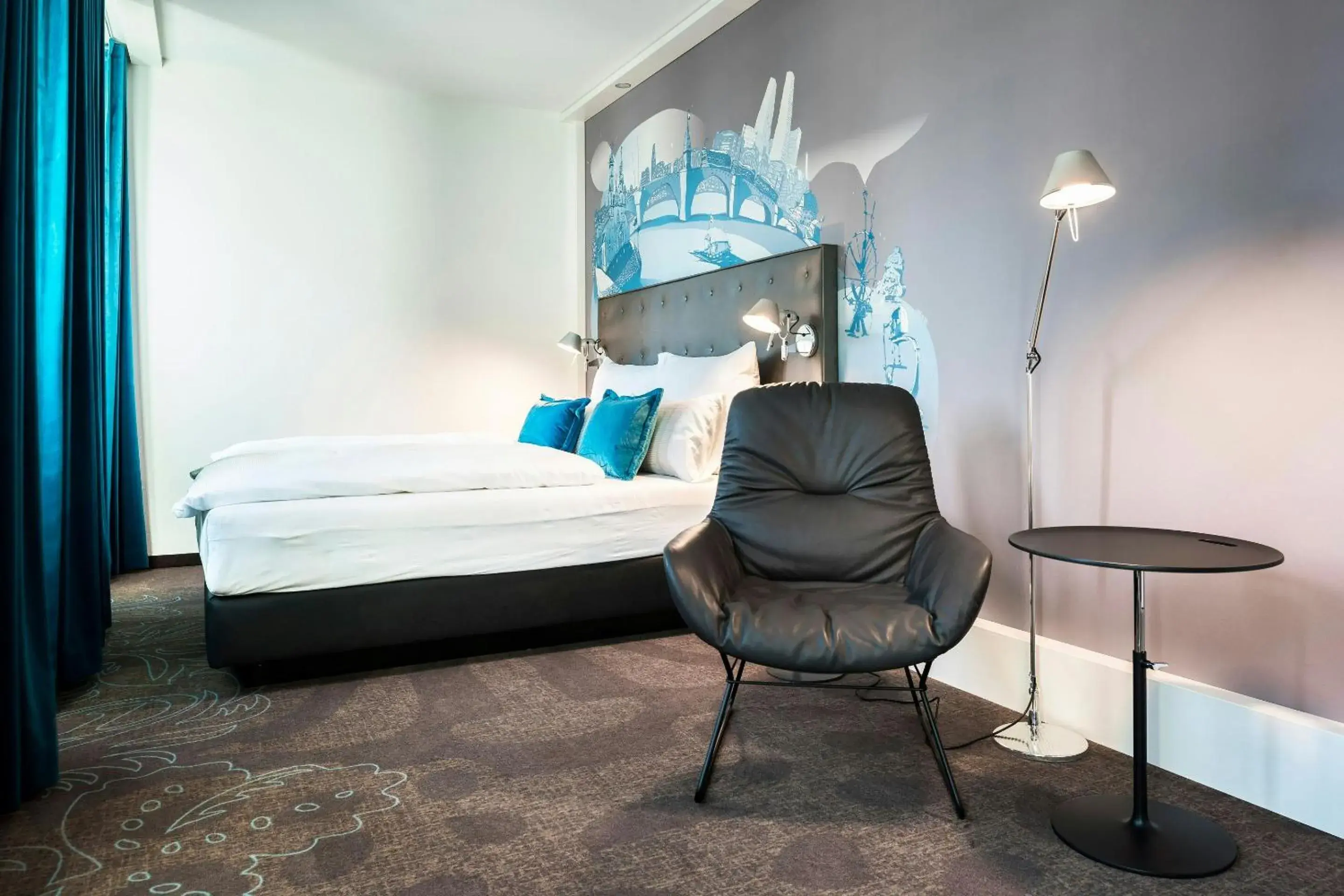 Single Room - single occupancy in Motel One Basel Single Room - single occupancy in Motel One Basel