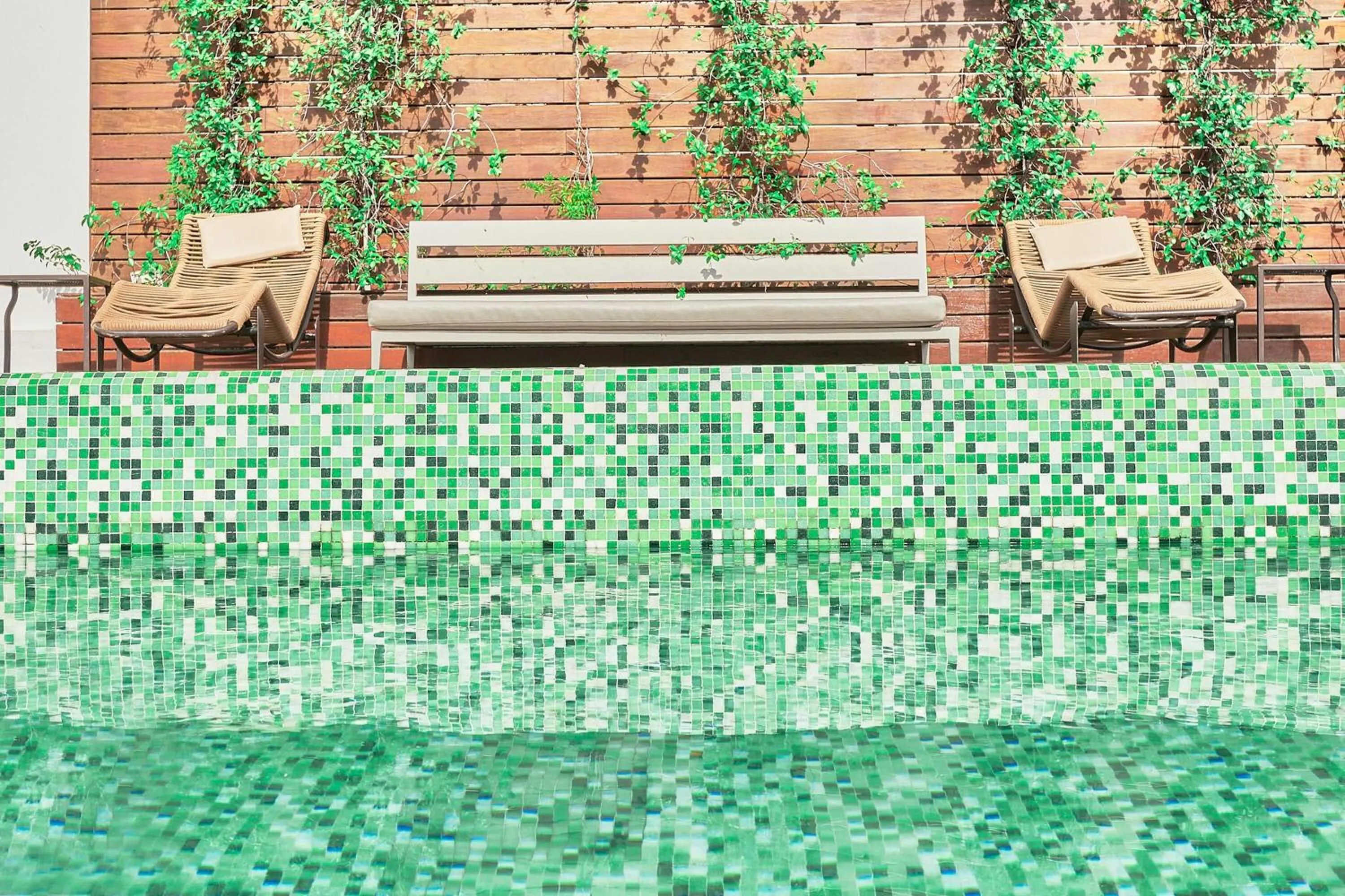 Pool view in Esplendor by Wyndham Savoy Rosario