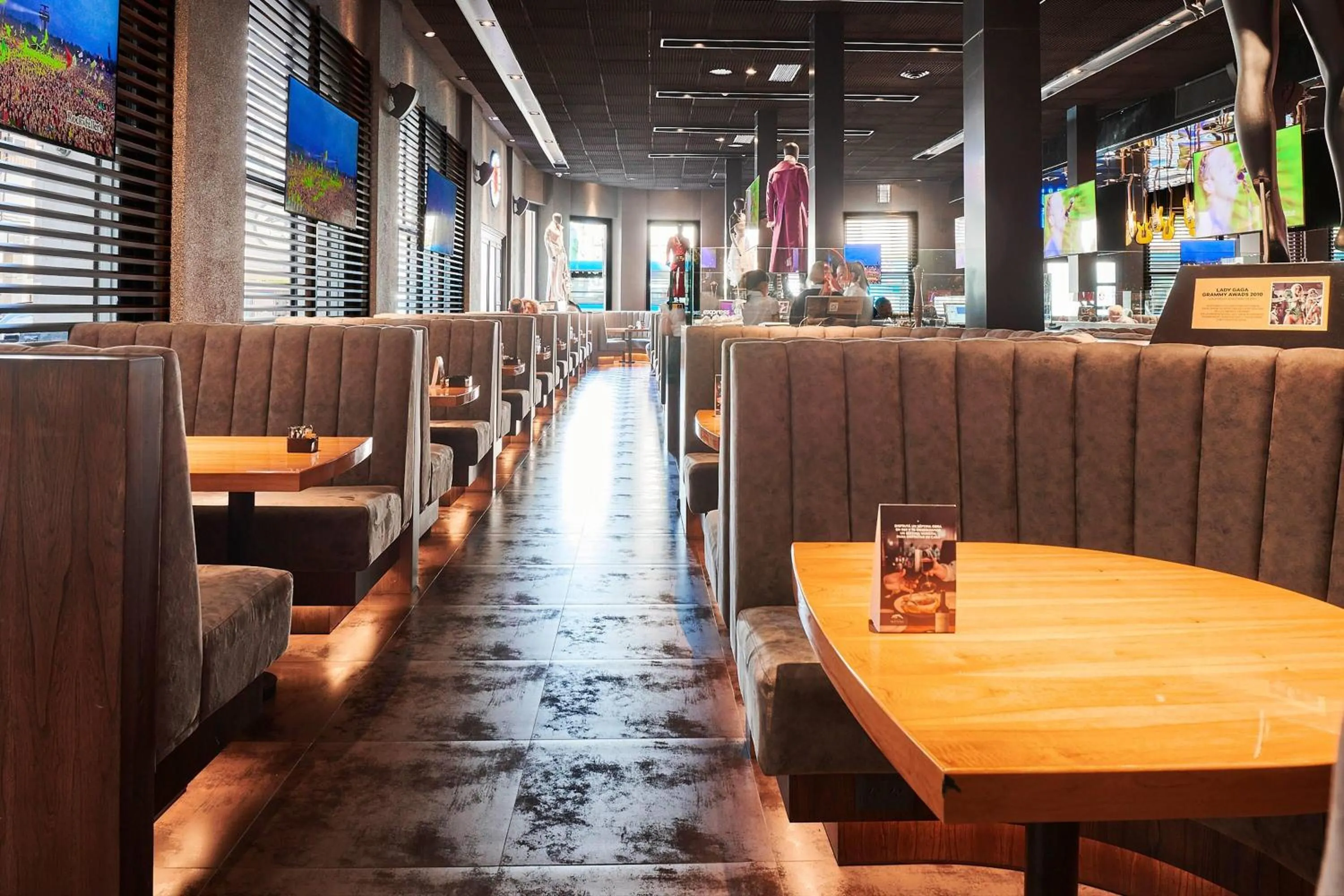 Restaurant/places to eat in Esplendor by Wyndham Savoy Rosario