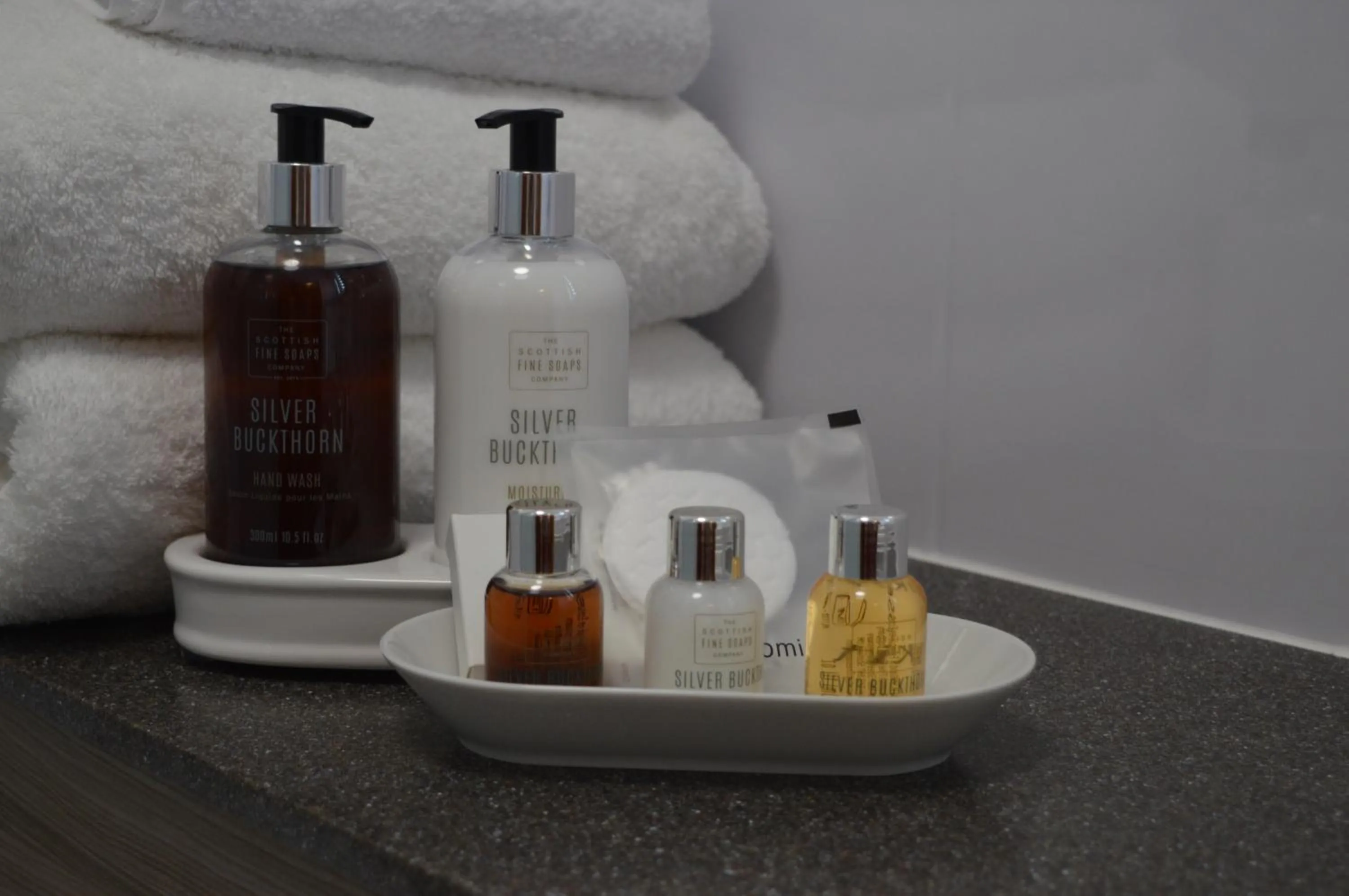 Bathroom in Orchard Lodge & Wolds Restaurant