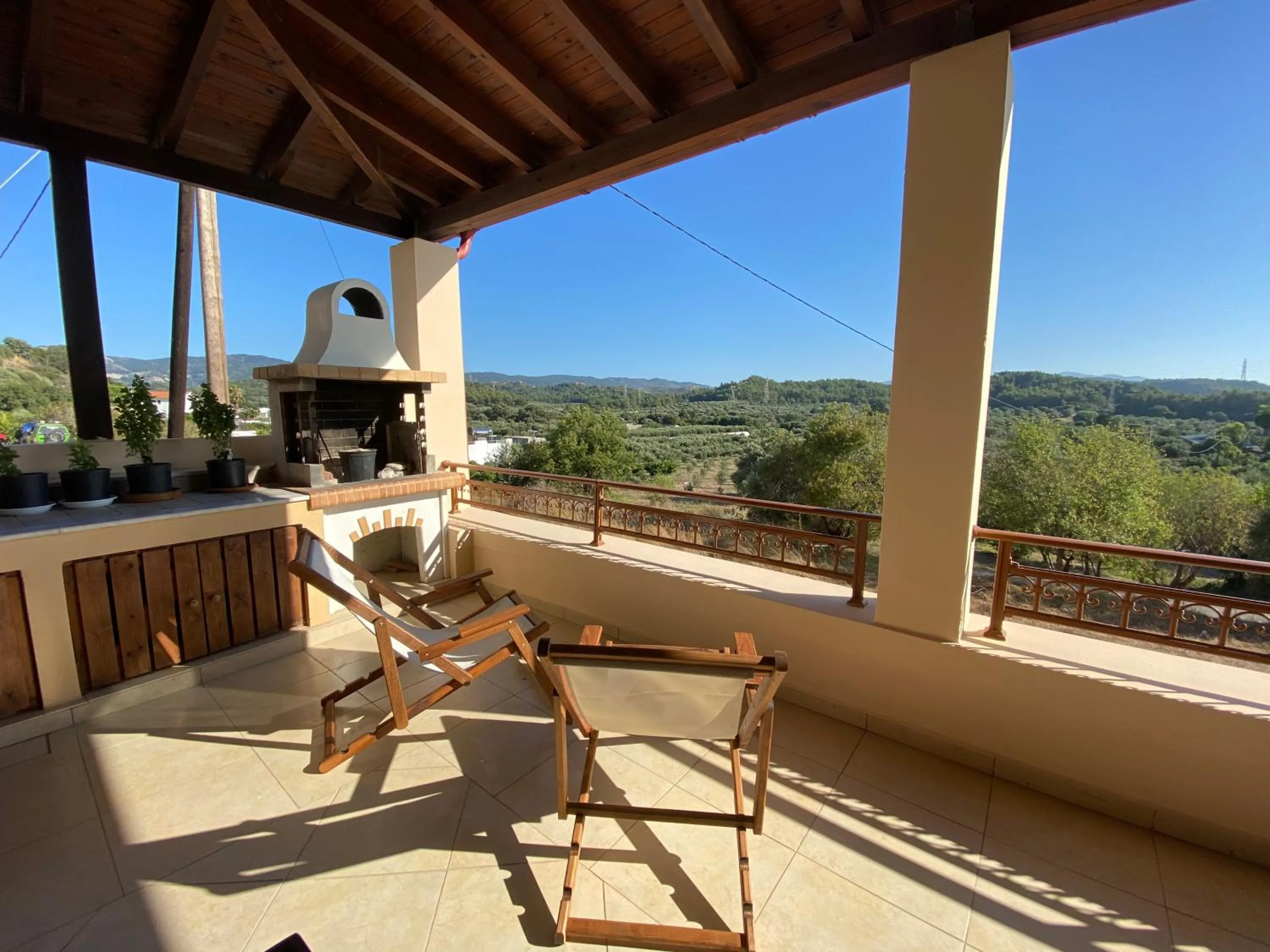 Patio in Theologos Traditional House