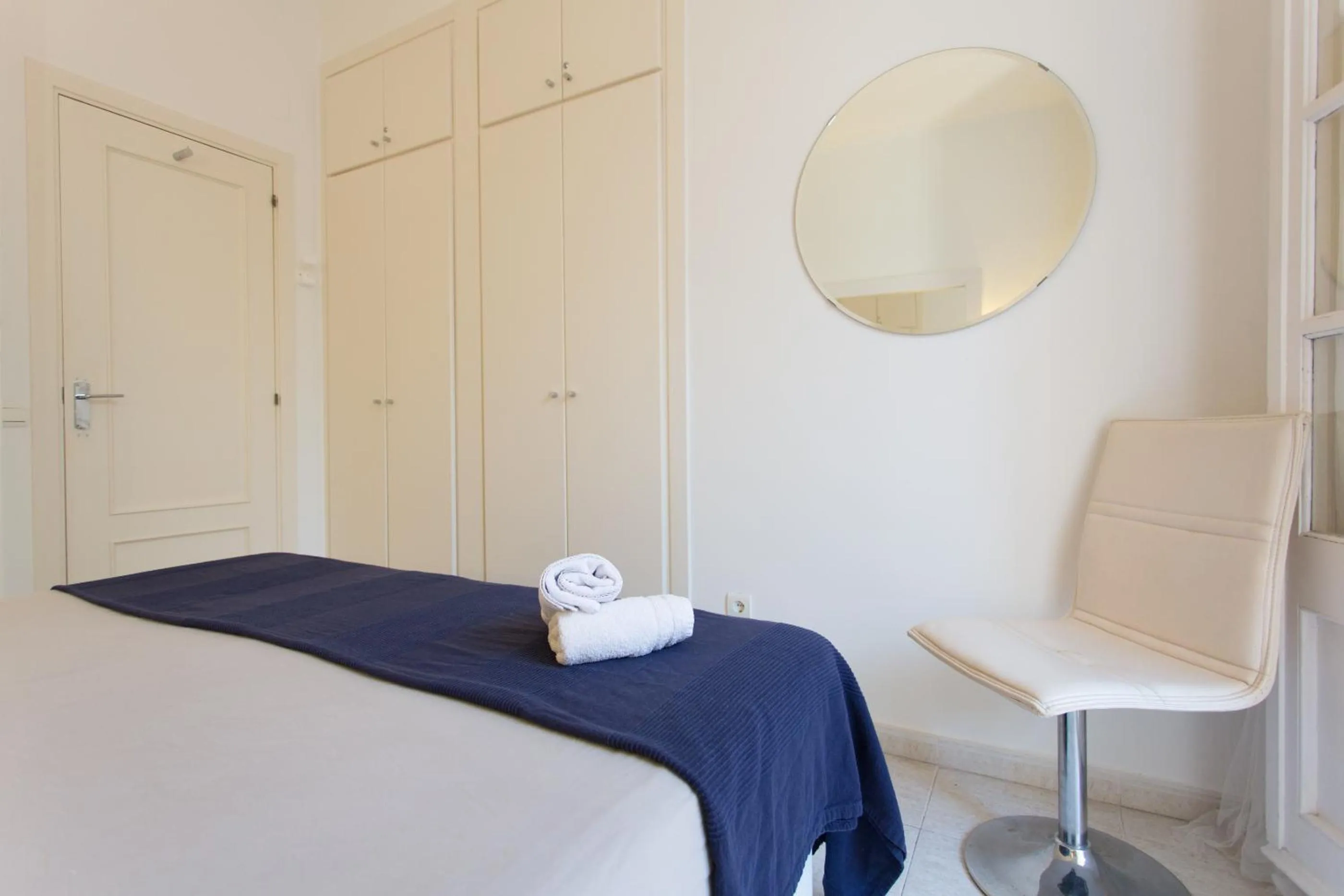 Bedroom, Bed in Le Blanc Apart