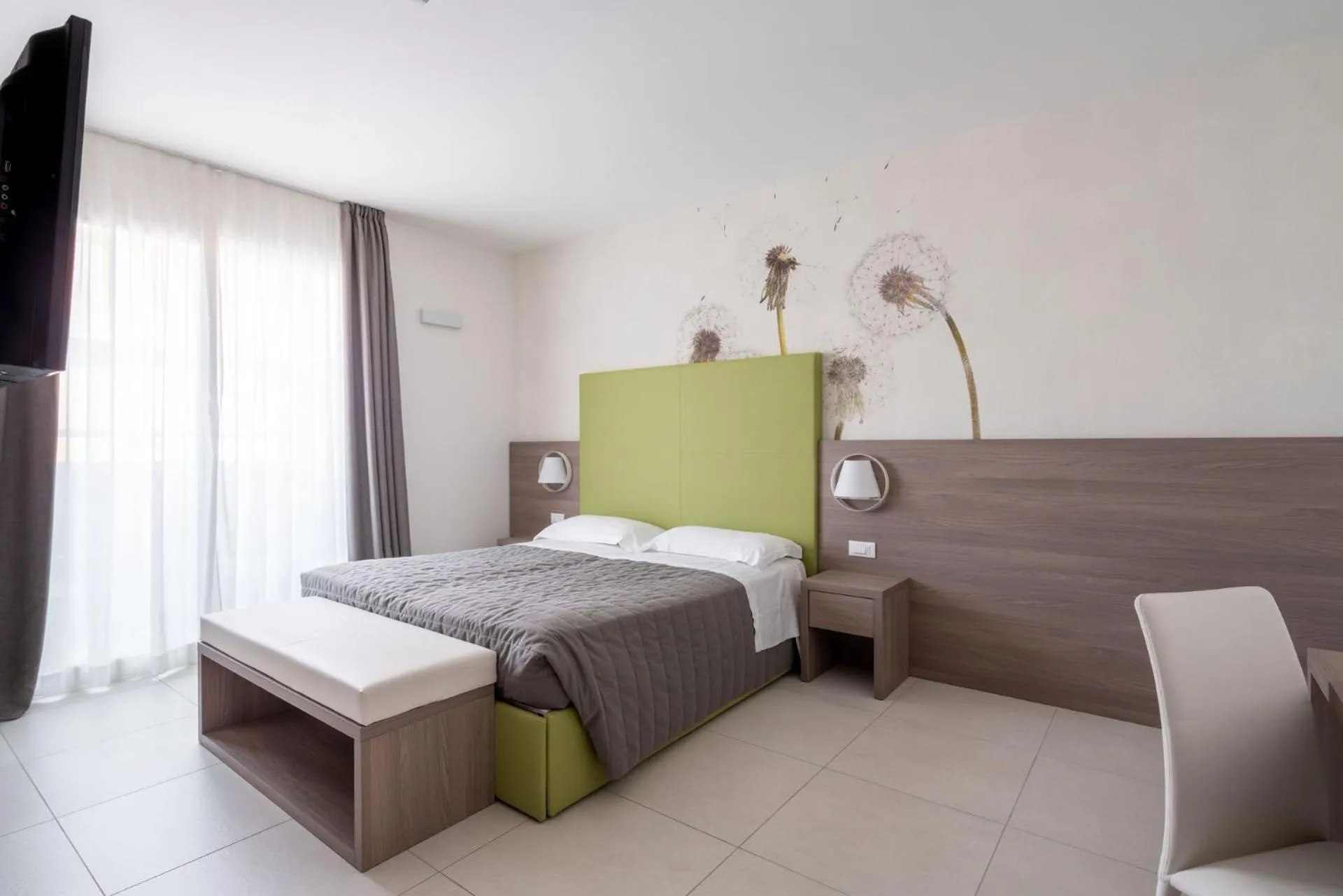 Photo of the whole room, Bed in Hotel Iris Jesolo