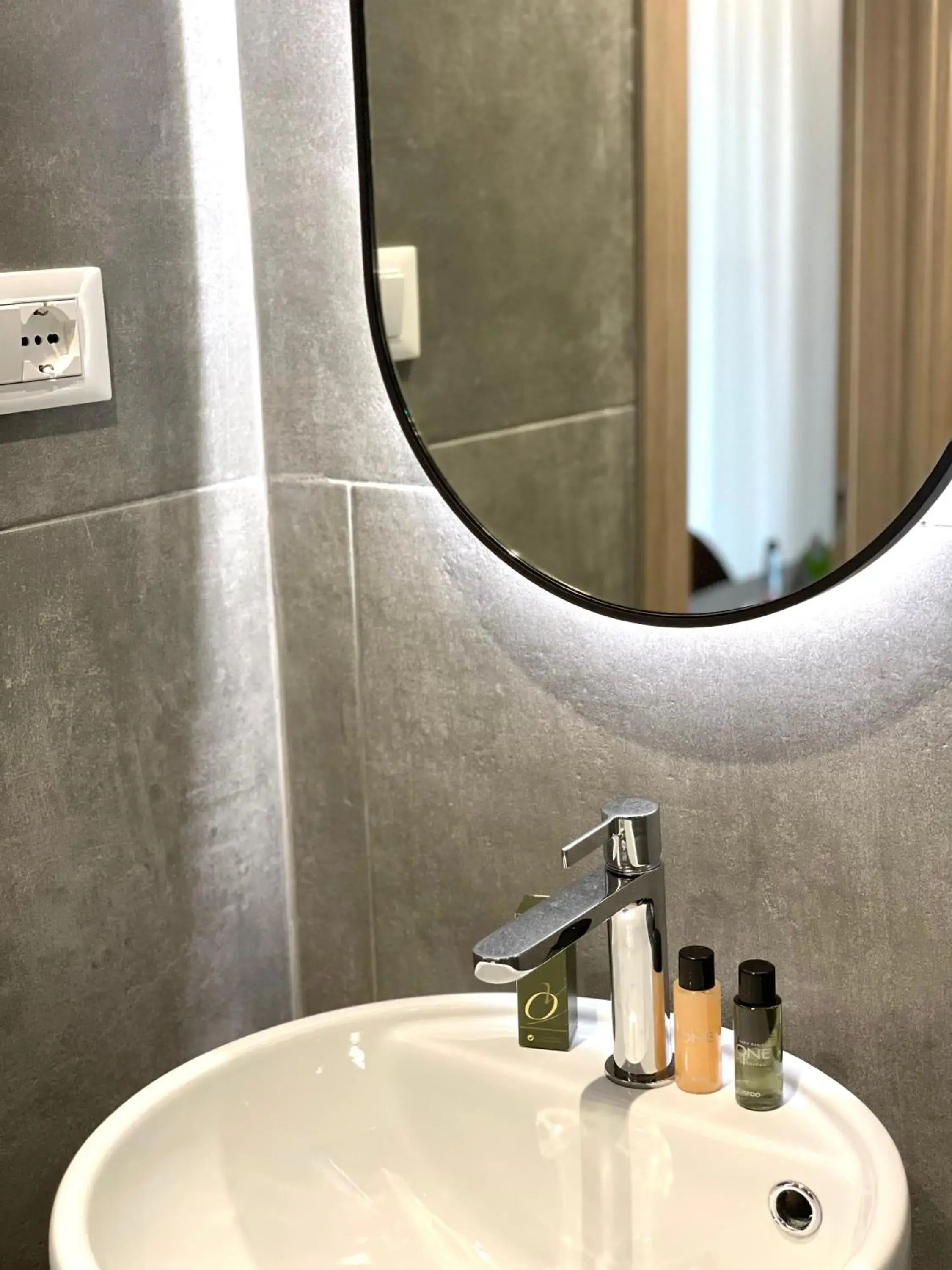 Bathroom in Hotel Iris ***S