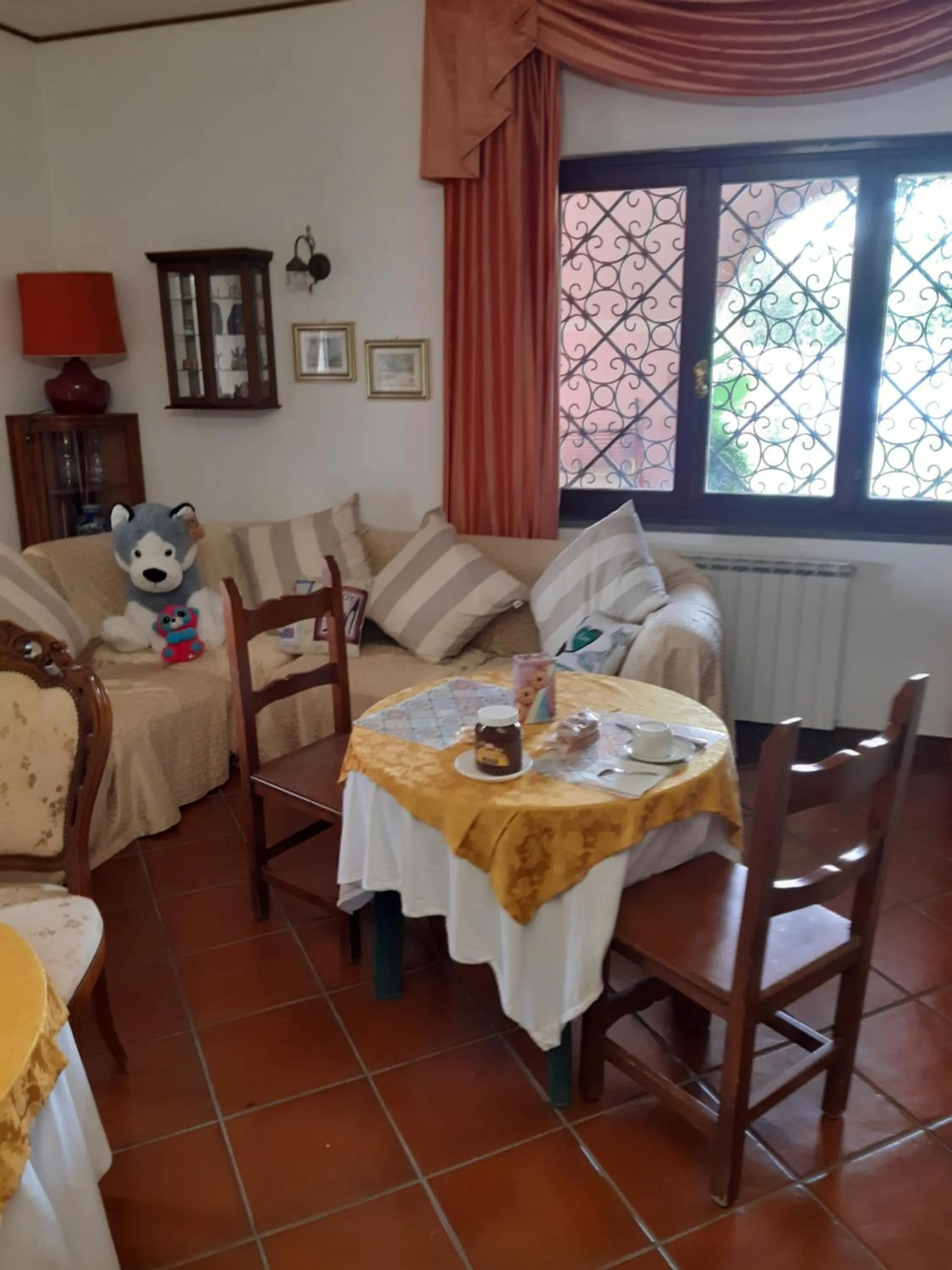 Breakfast, Bed in B&B Villa Giovanni