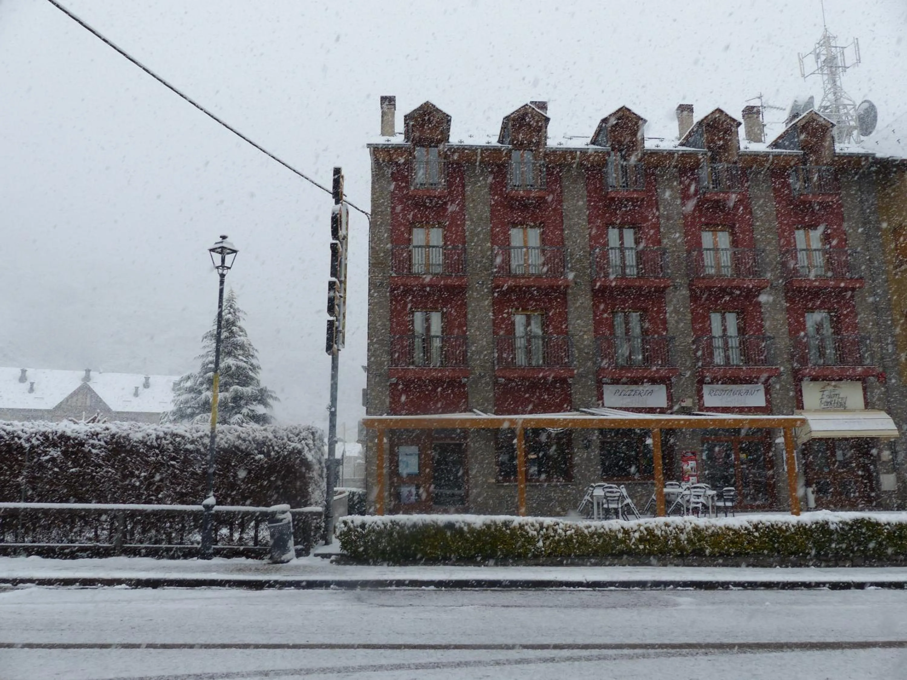 Facade/entrance in Hotel Vall d´Aneu