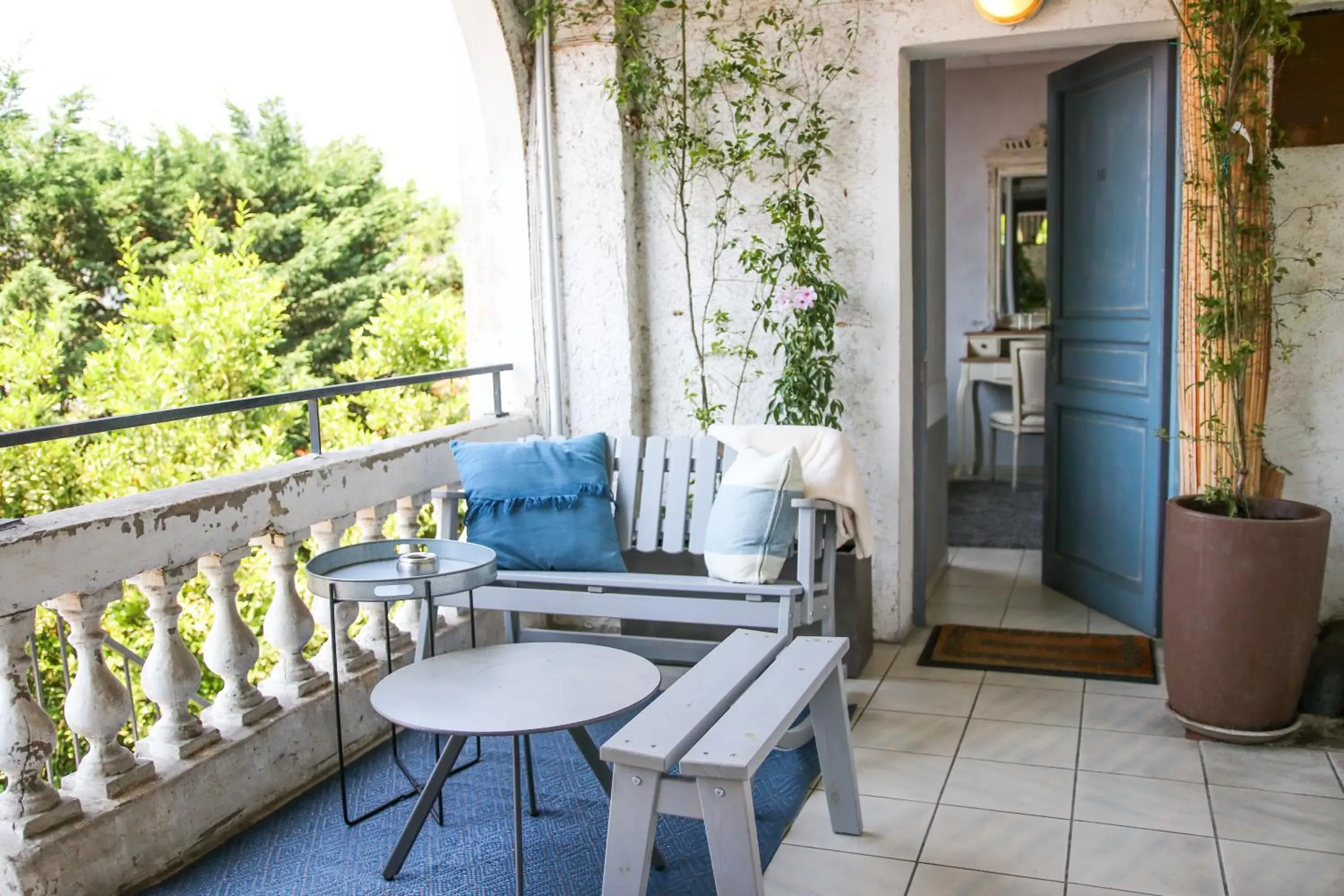 Balcony/Terrace in Le Panoramic Boutique Hôtel