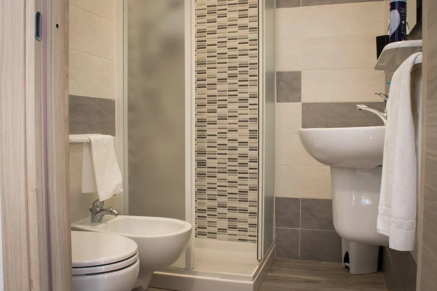 Bathroom in Rocca Pinta Guest House