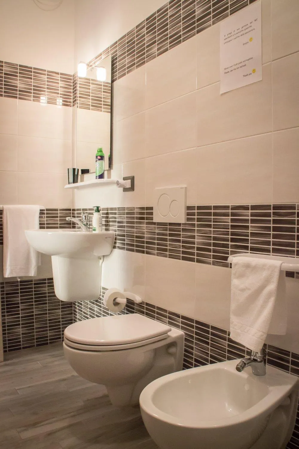 Bathroom in Rocca Pinta Guest House