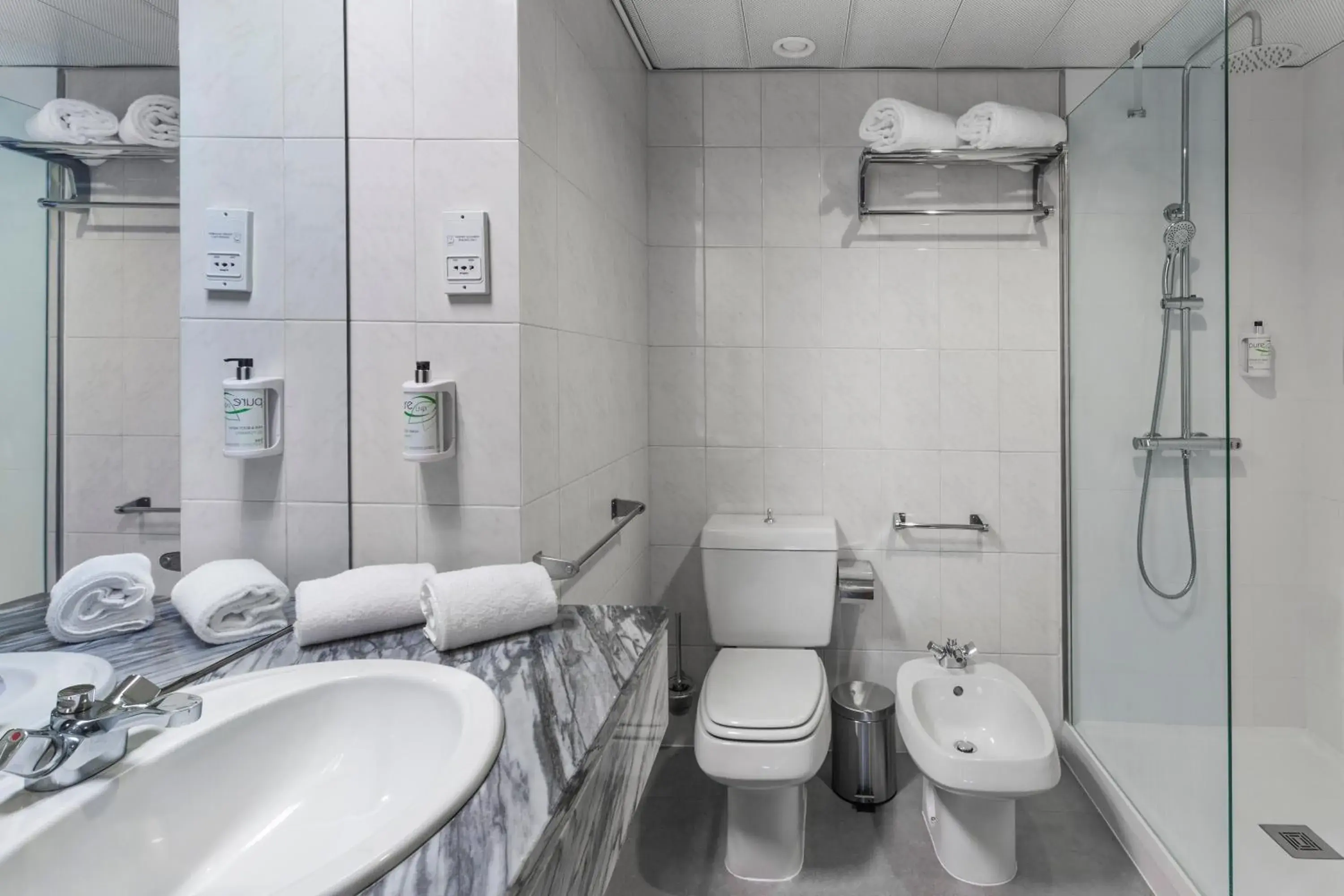 One-Bedroom Apartment - single occupancy in B&B HOTEL e Apartamentos Felgueiras One-Bedroom Apartment - single occupancy in B&B HOTEL e Apartamentos Felgueiras