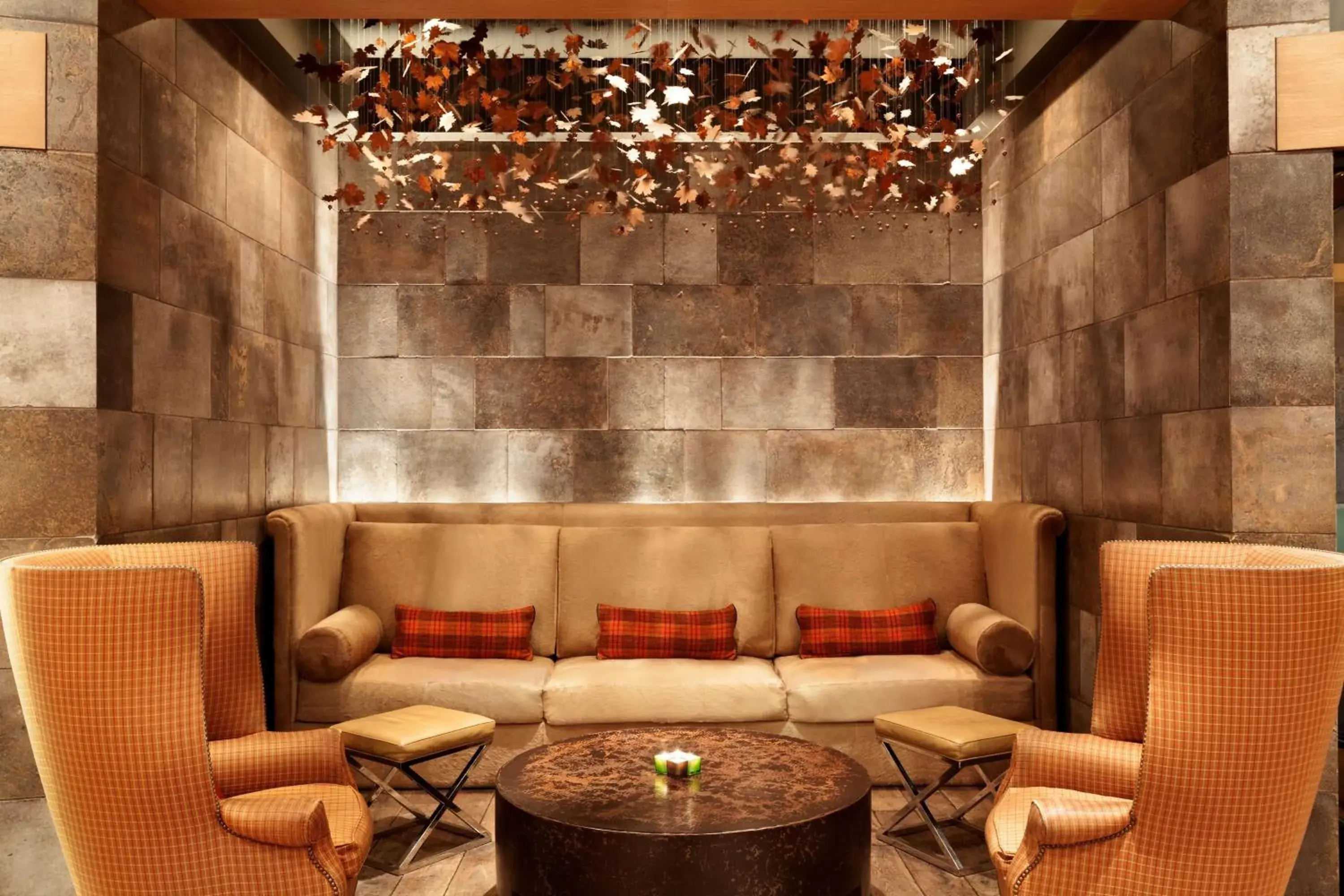 Lounge or bar, Seating Area in The H Hotel