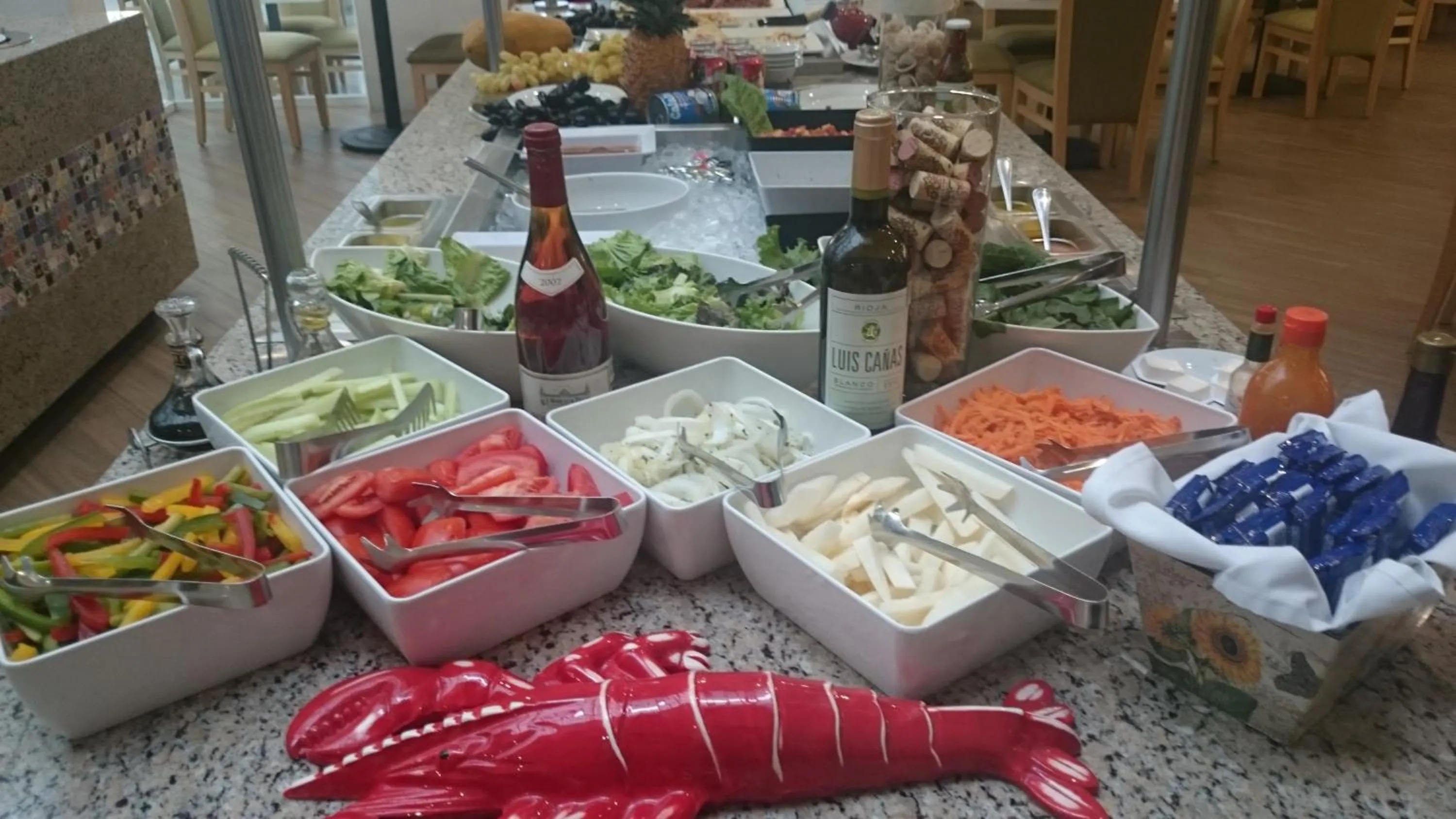 Breakfast in Crowne Plaza Hotel Mexico City North-Tlalnepantla, an IHG Hotel