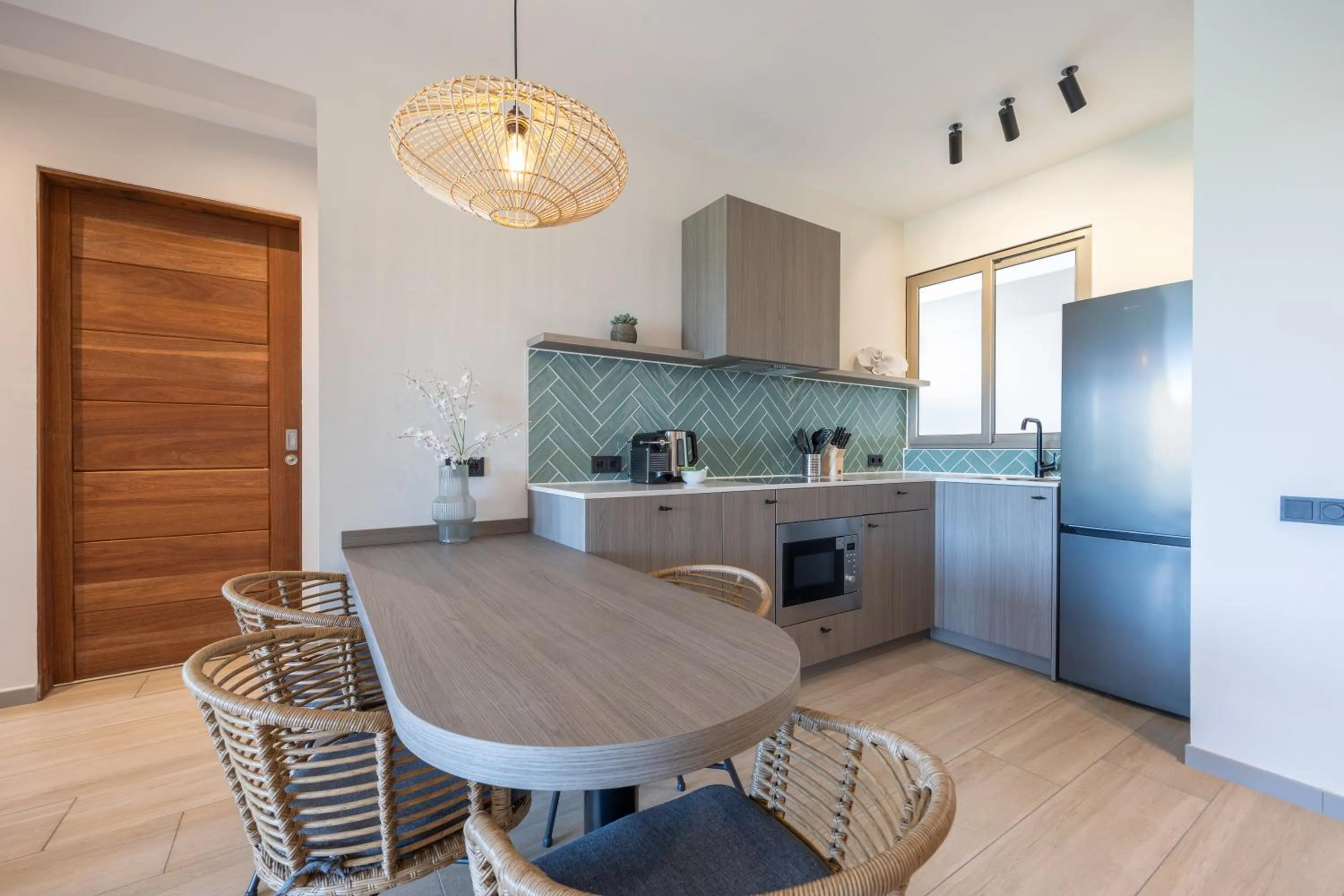 Kitchen or kitchenette in Dolphin Suites & Wellness Curacao