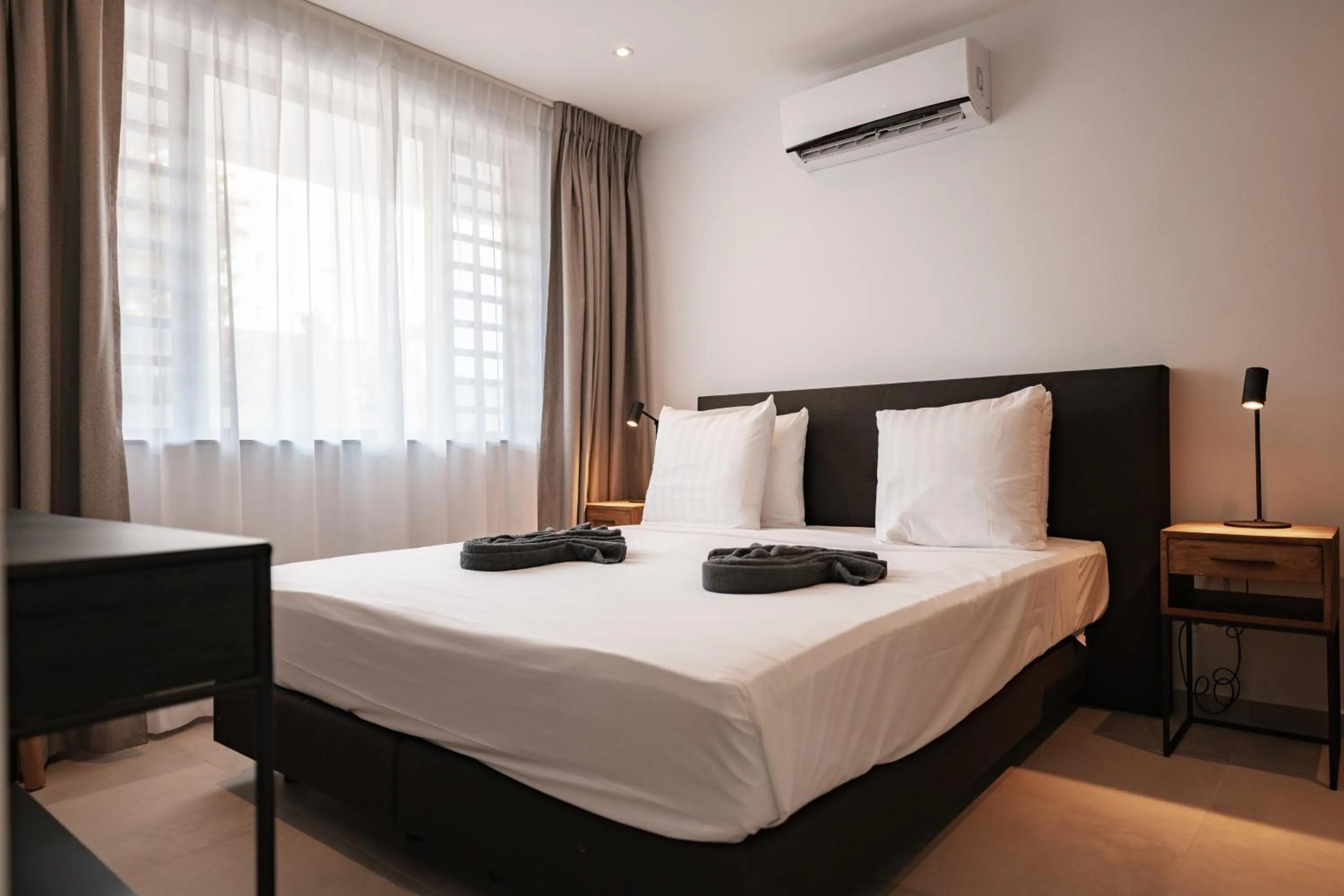 Bedroom, Bed in Blue Bay Curaçao Golf & Beach Resort