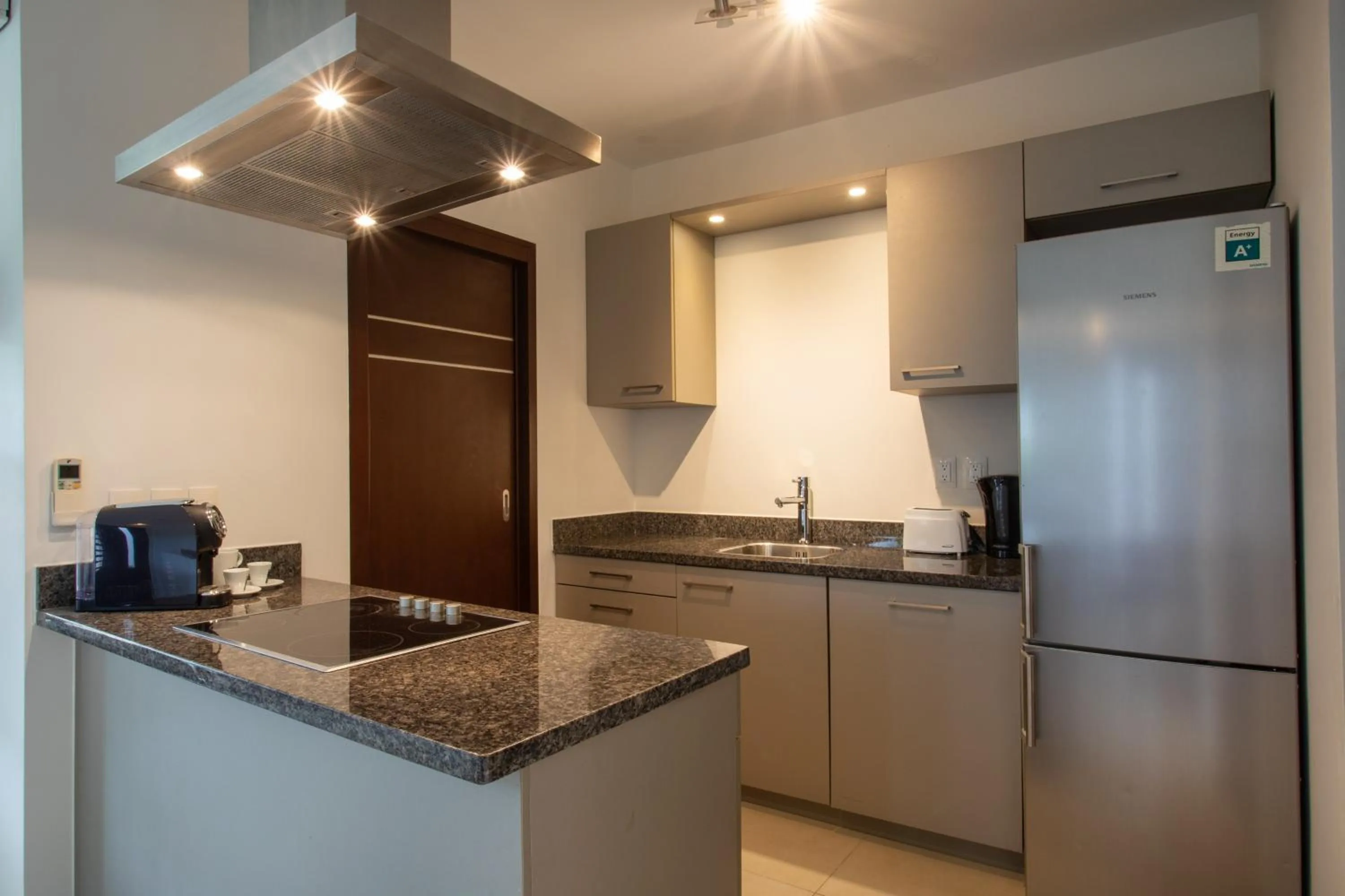 Kitchen or kitchenette in Blue Bay Curaçao Golf & Beach Resort