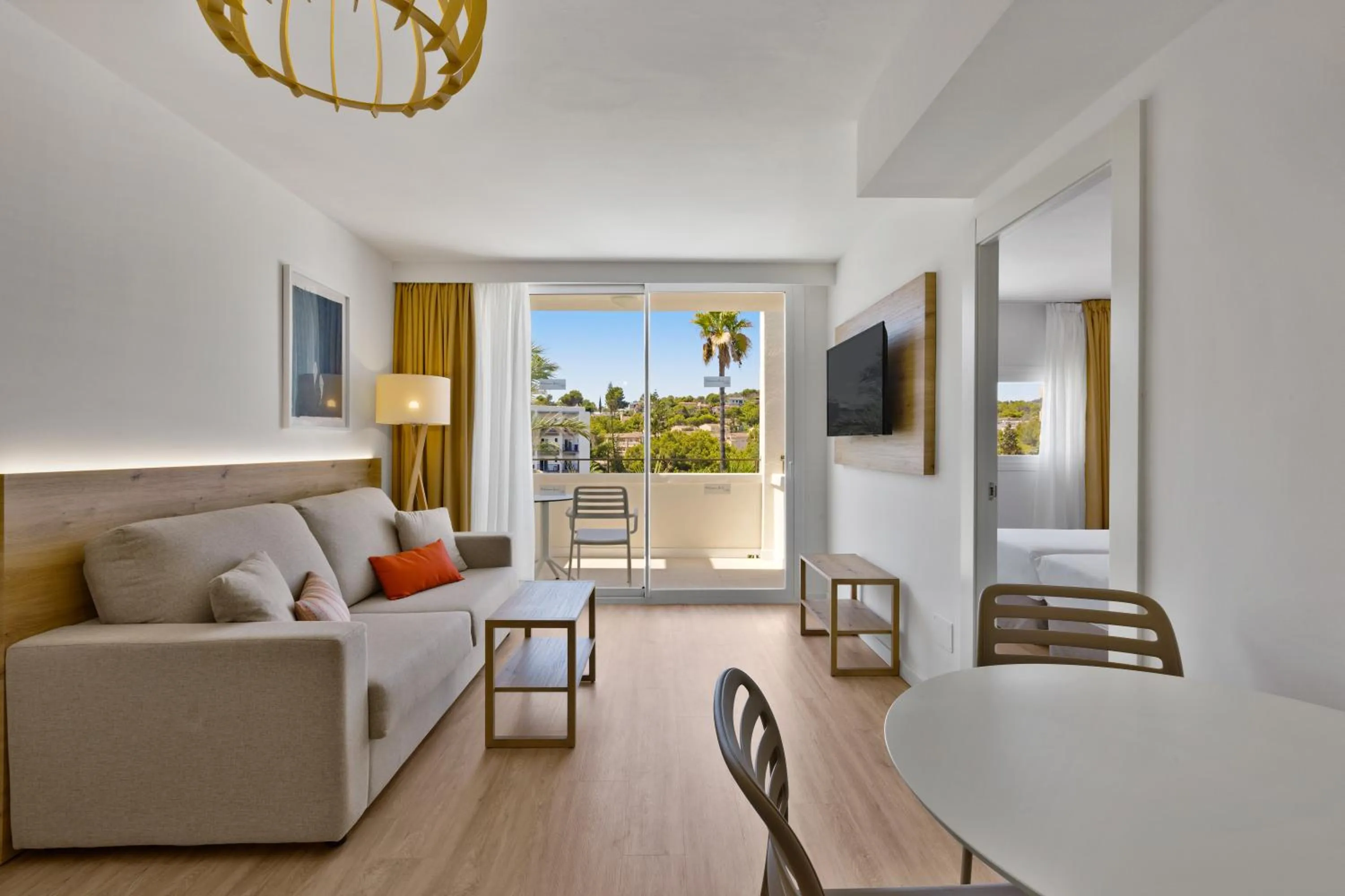 Balcony/Terrace in Palmanova Beach Apartments by TRH