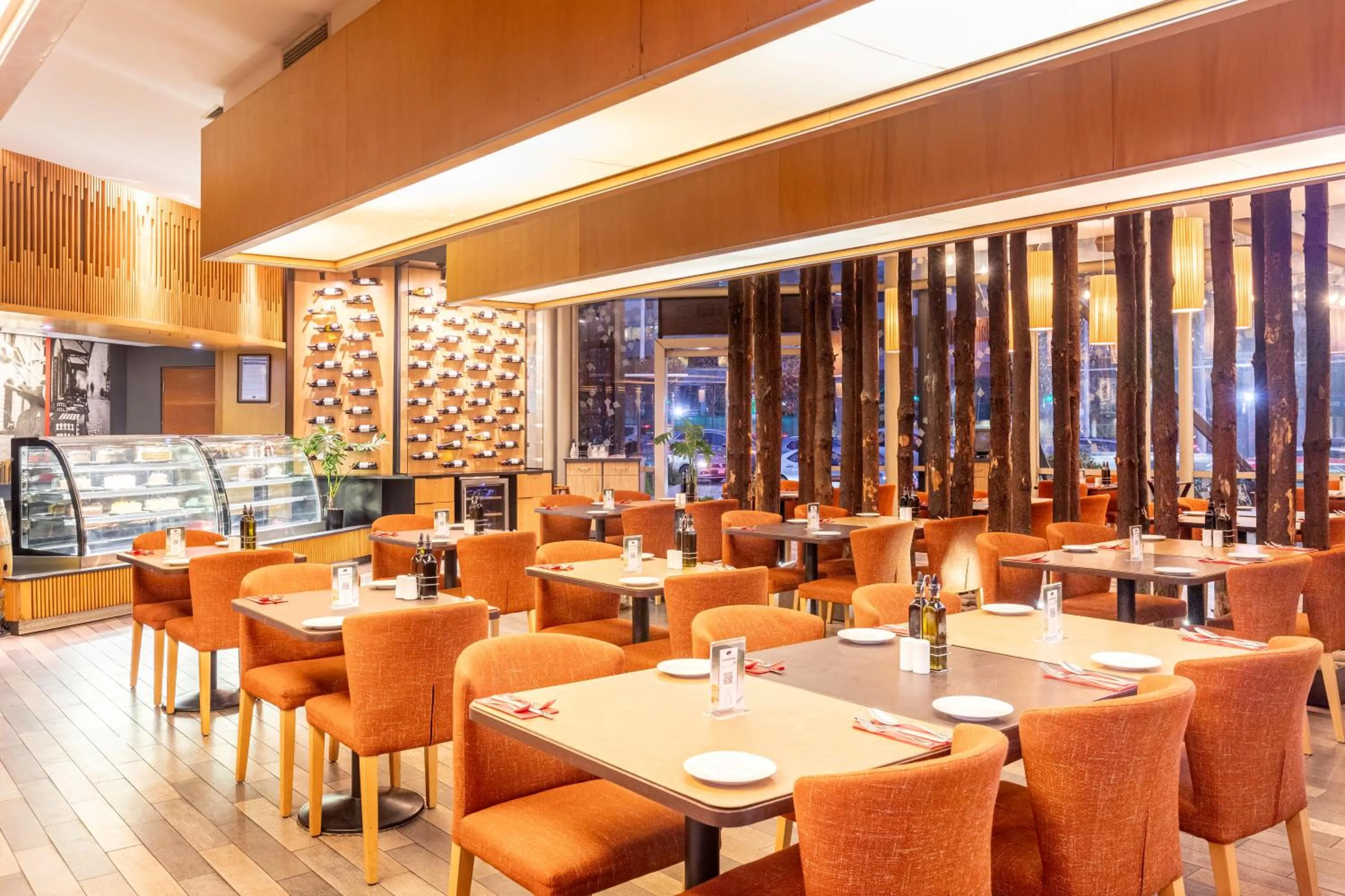Restaurant/places to eat in InterContinental Santiago by IHG