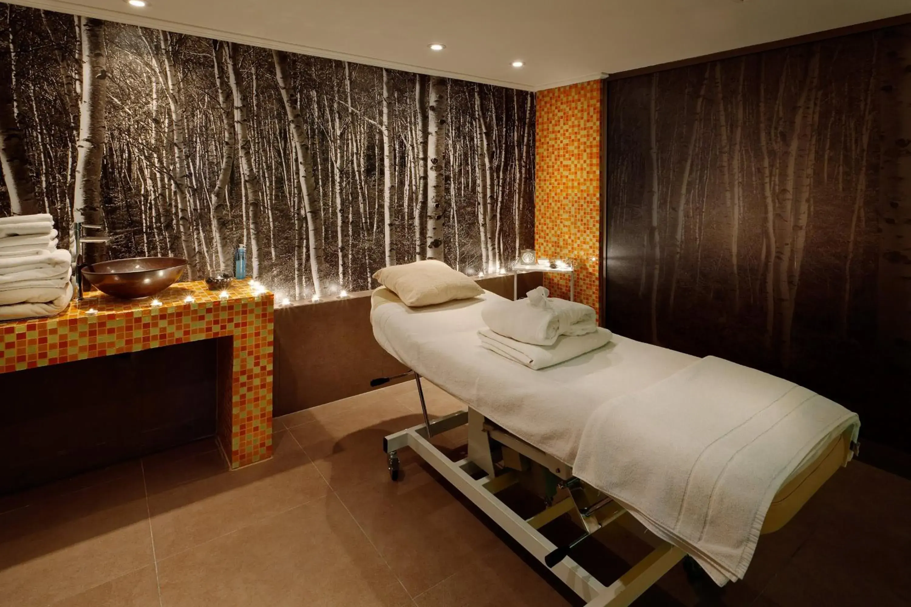 Fitness centre/facilities, Bed in InterContinental Santiago by IHG Fitness centre/facilities, Bed in InterContinental Santiago by IHG