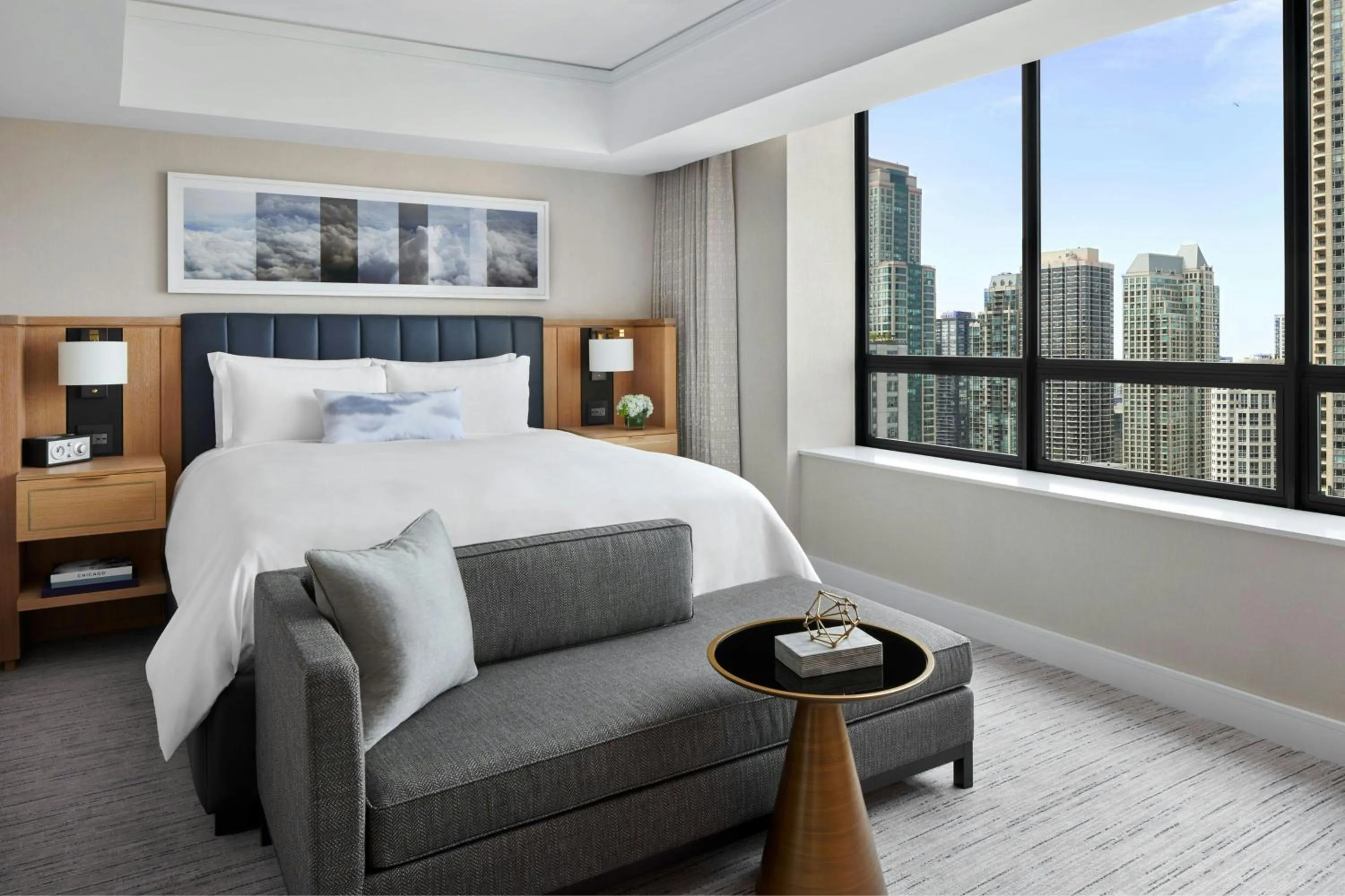 Bedroom, Bed in The Ritz-Carlton, Chicago