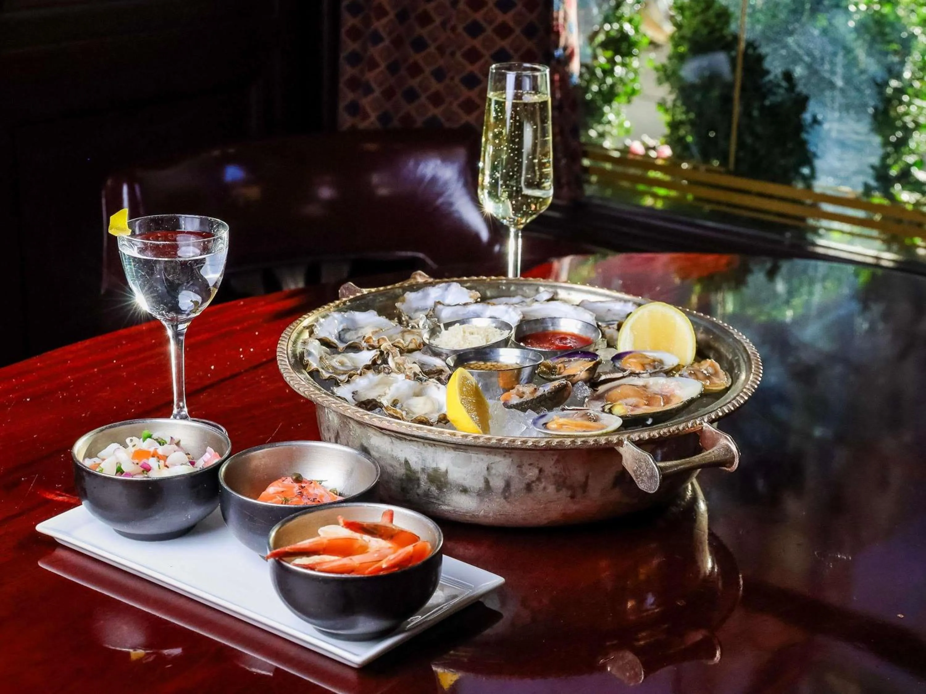 Restaurant/places to eat in Fairmont Olympic Hotel