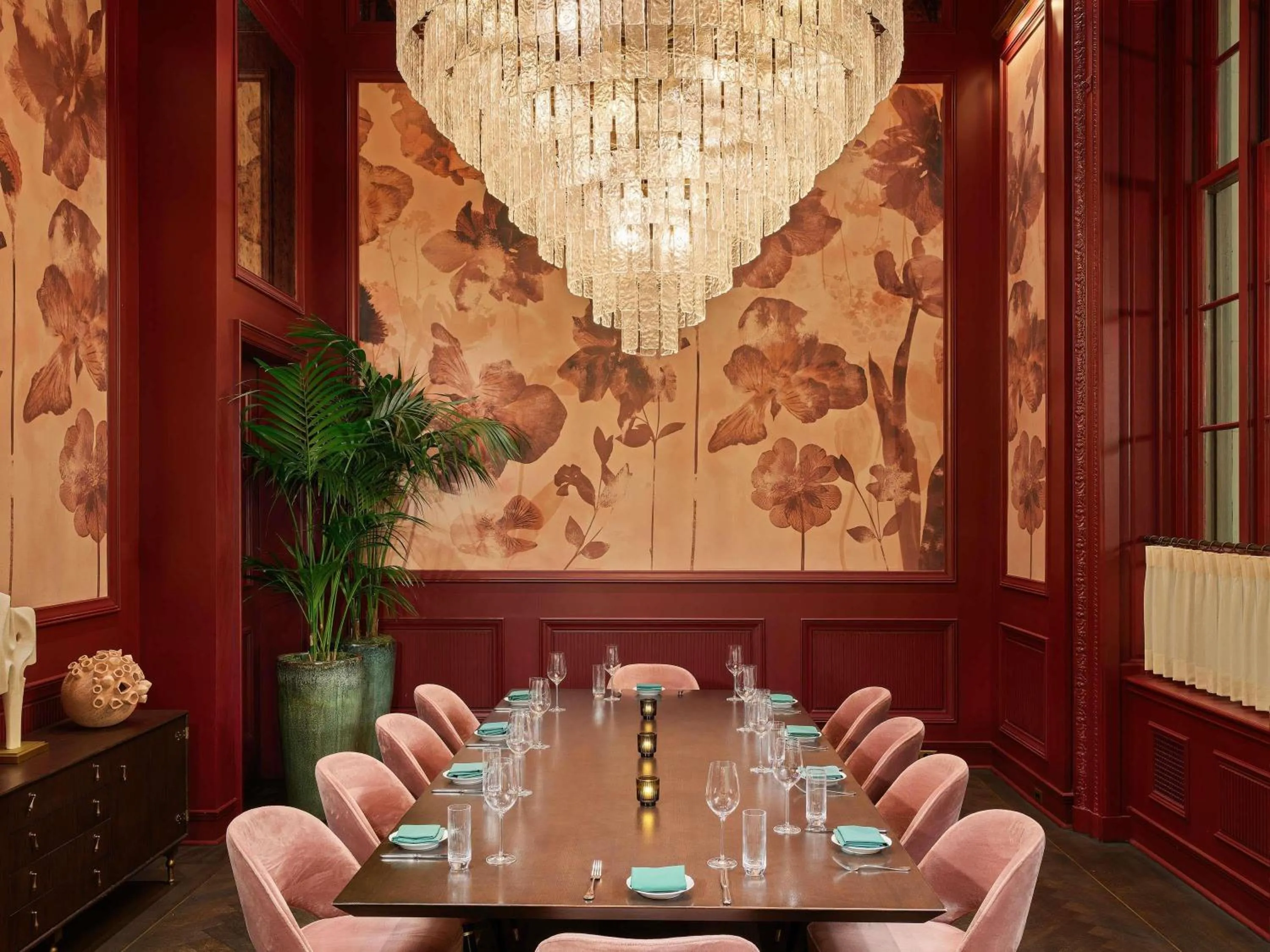 Restaurant/places to eat in Fairmont Olympic Hotel