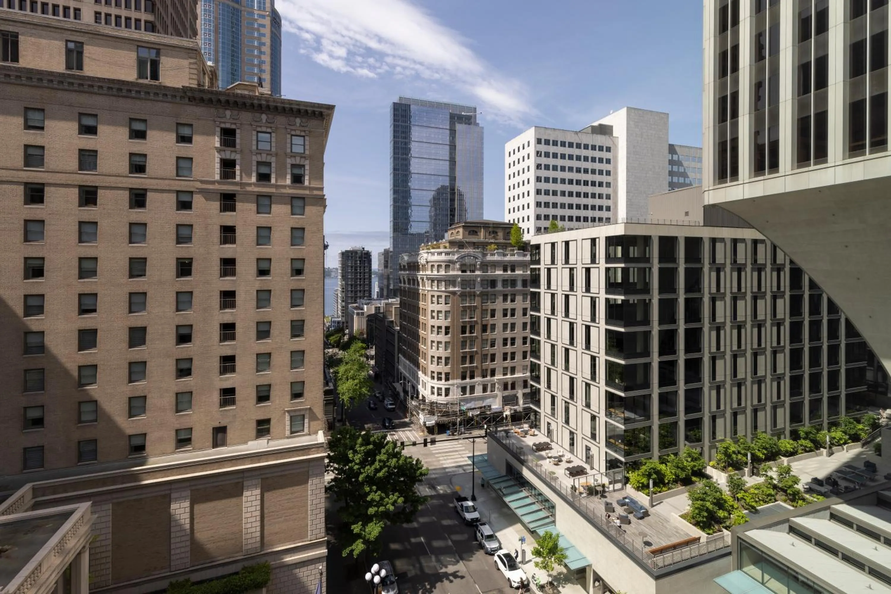 City view in Fairmont Olympic Hotel