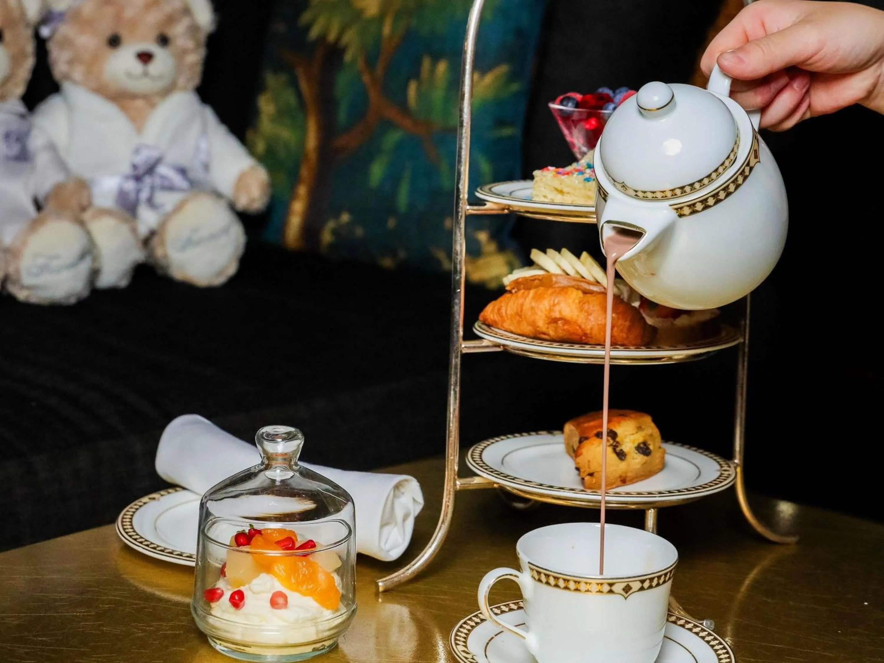 Restaurant/places to eat in Fairmont Olympic Hotel