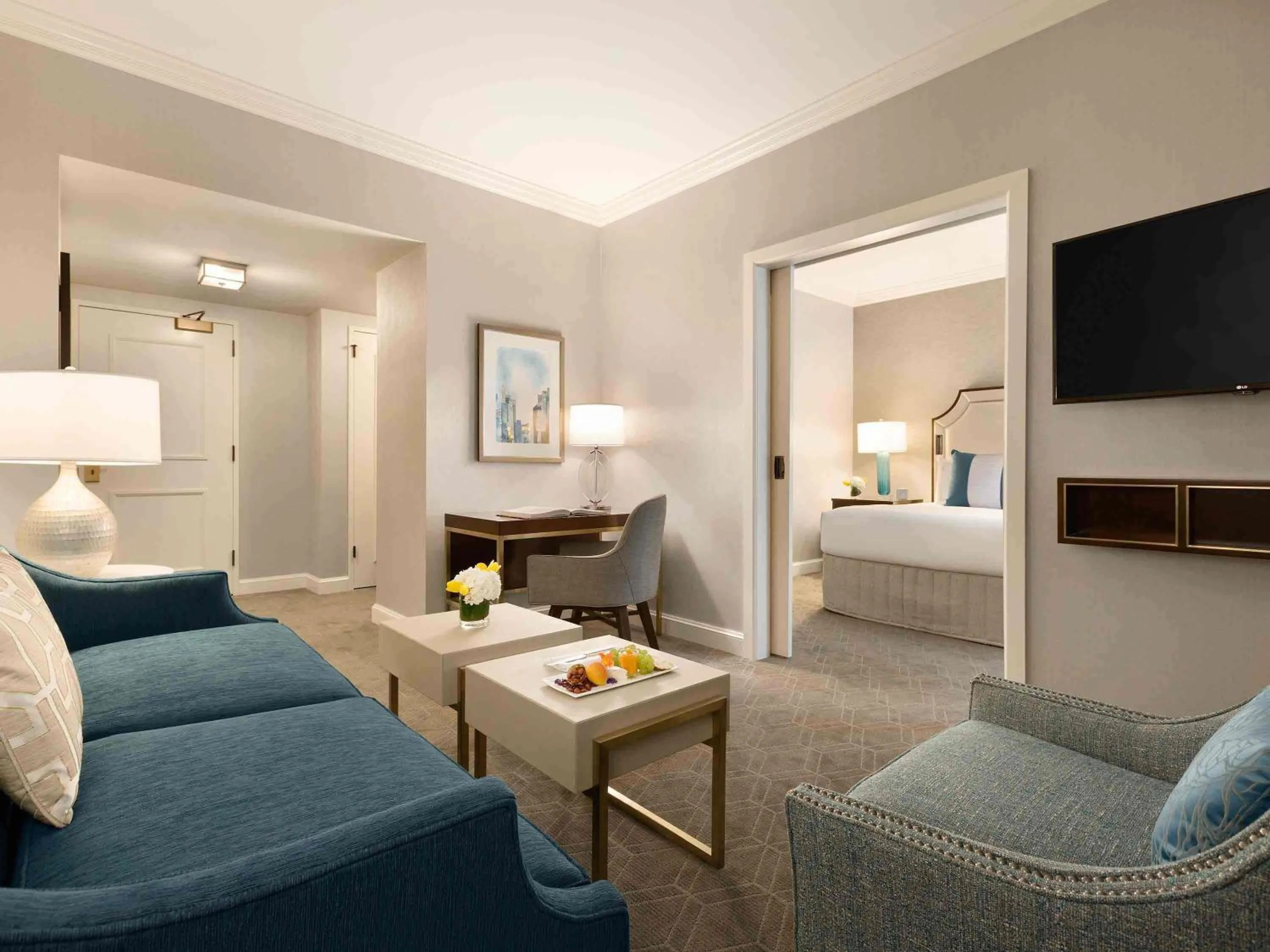 Bedroom in Fairmont Olympic Hotel