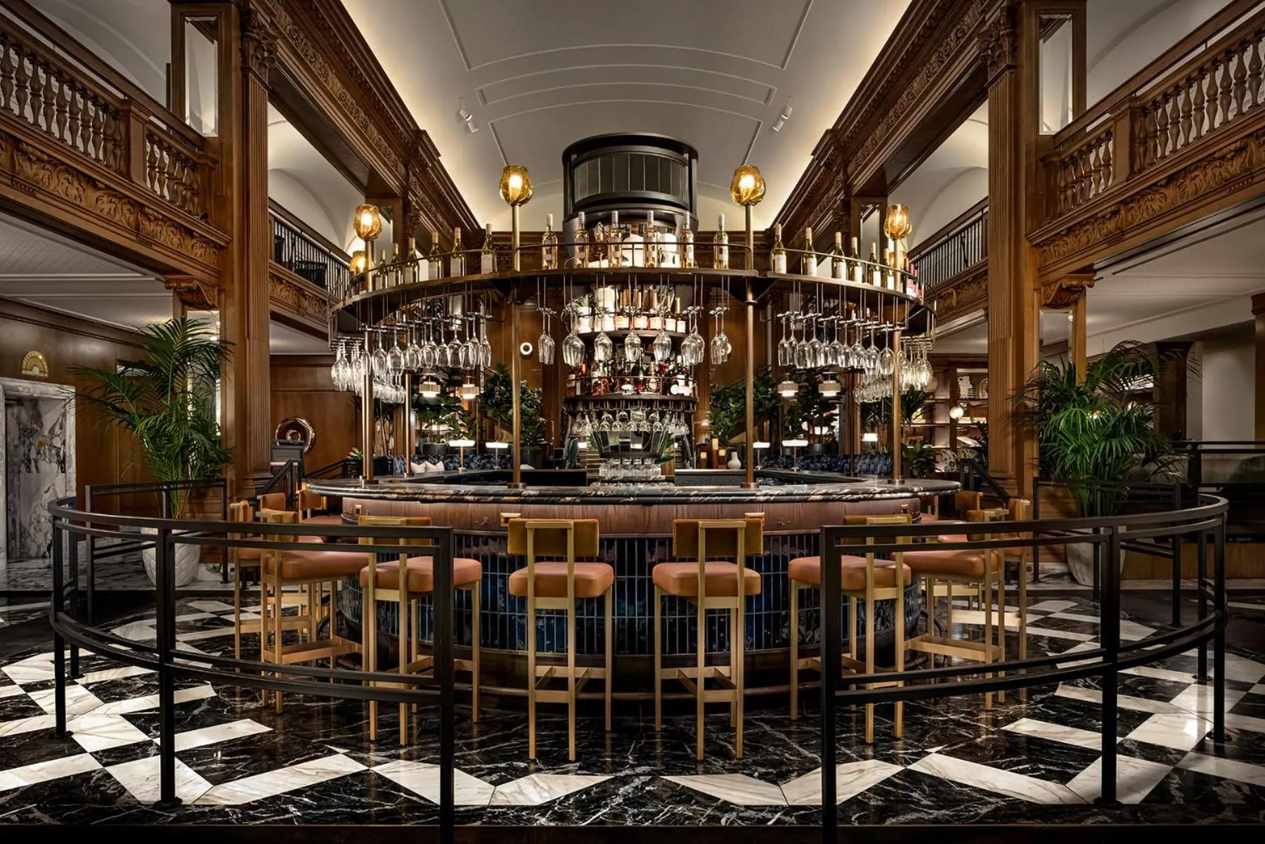 Lounge or bar in Fairmont Olympic Hotel