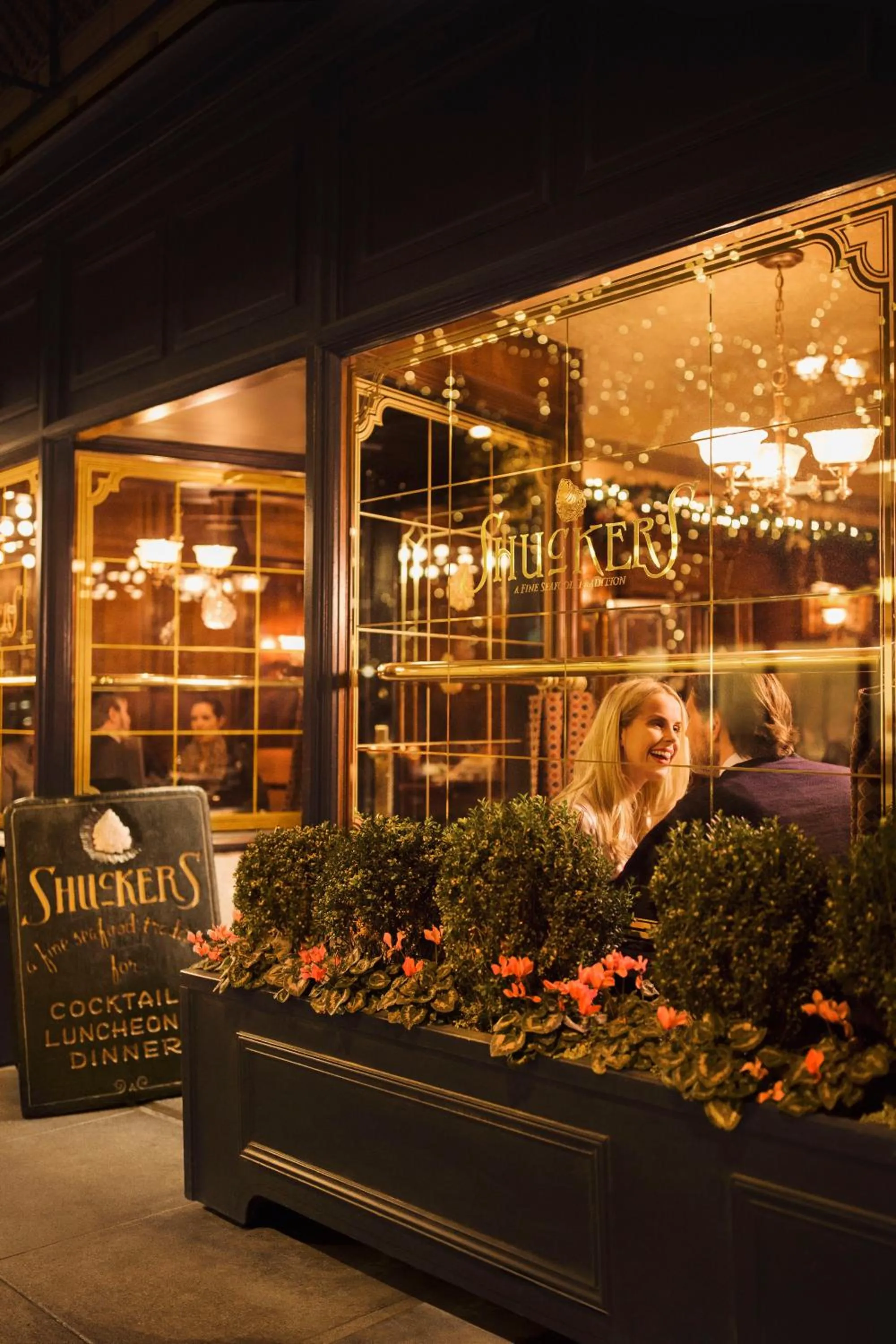 Restaurant/places to eat in Fairmont Olympic Hotel