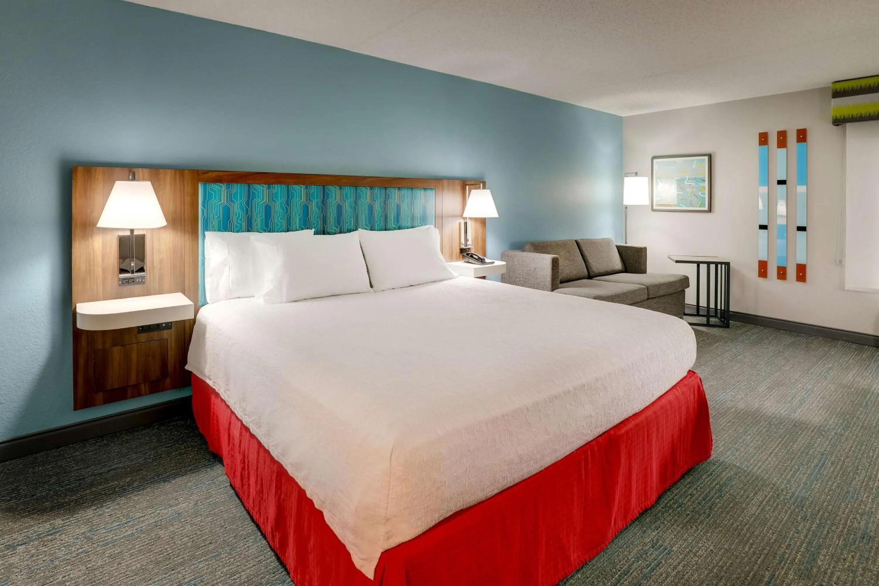 Bed in Hampton Inn Lebanon