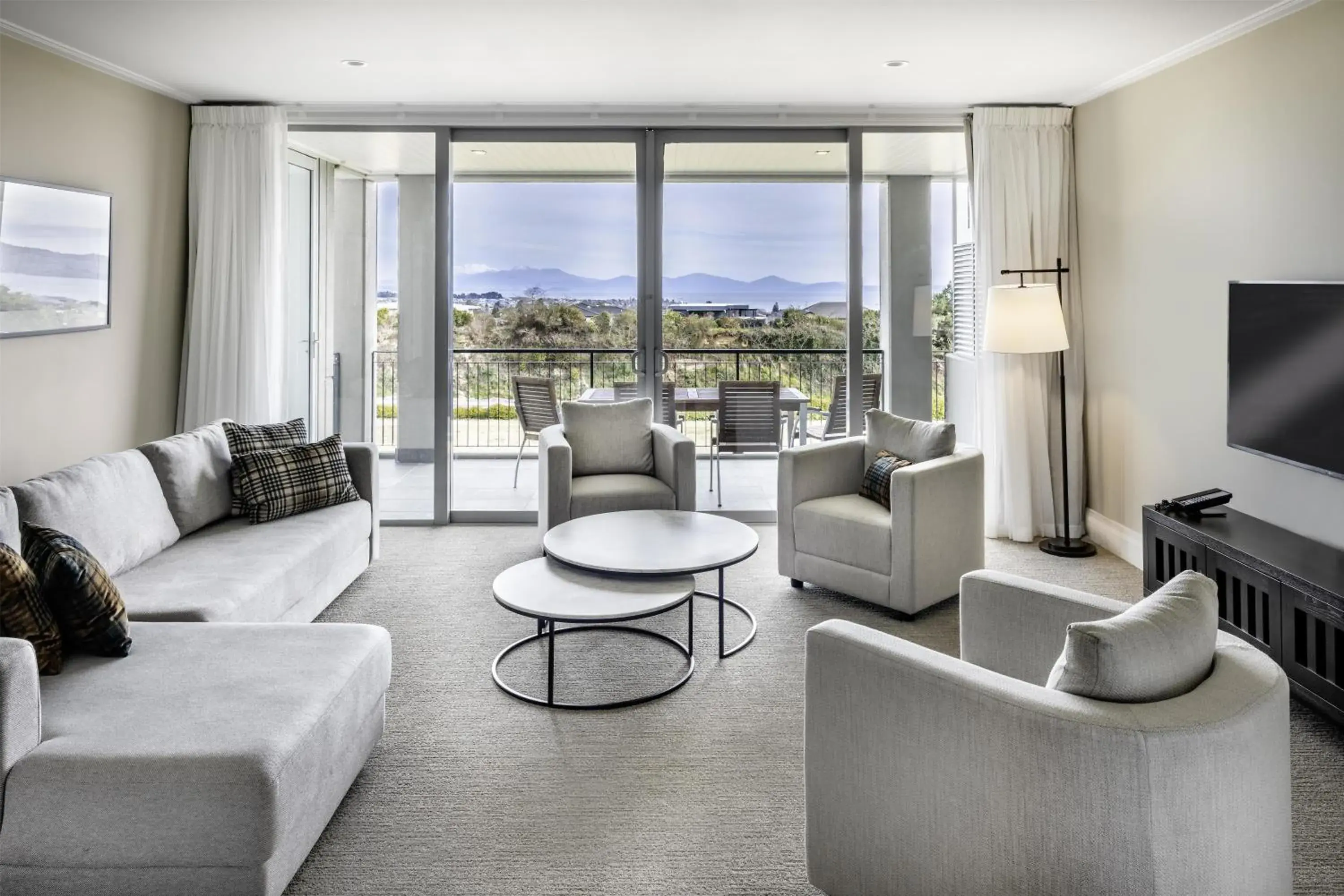 Living room in Hilton Lake Taupo Living room in Hilton Lake Taupo