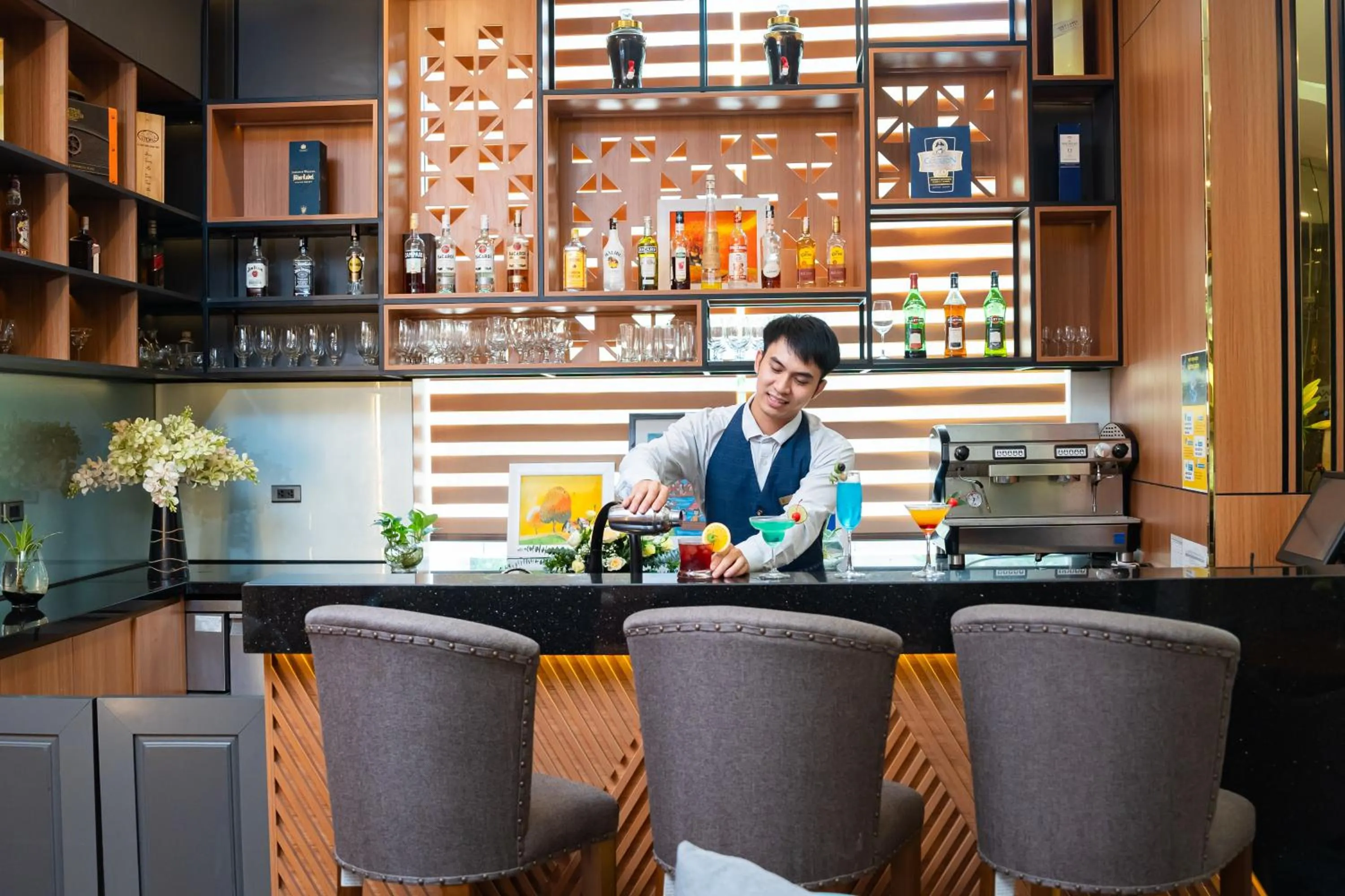Lounge or bar in Muong Thanh Grand Hanoi Hotel