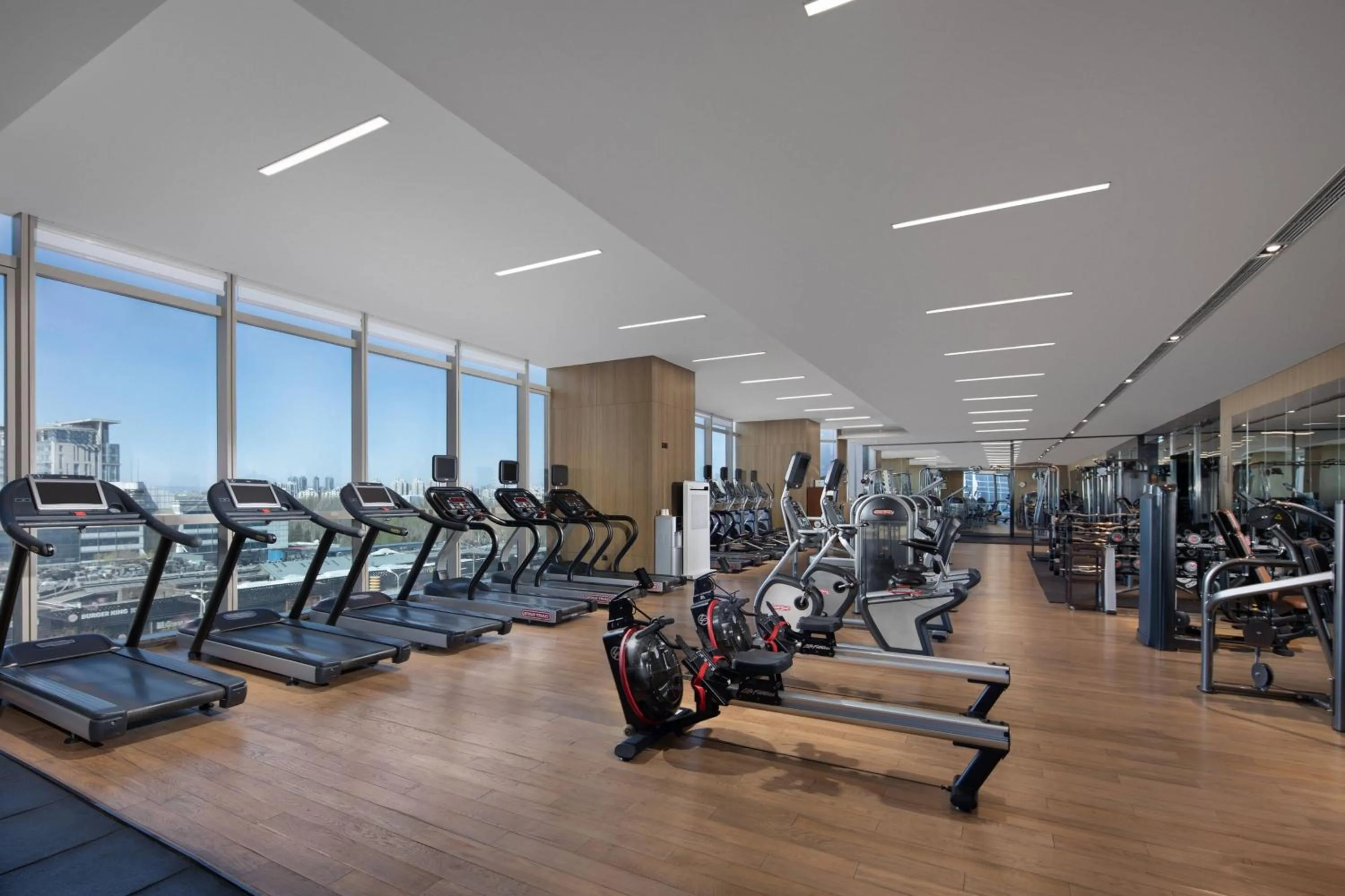 Fitness centre/facilities in Beijing Marriott Hotel Northeast
