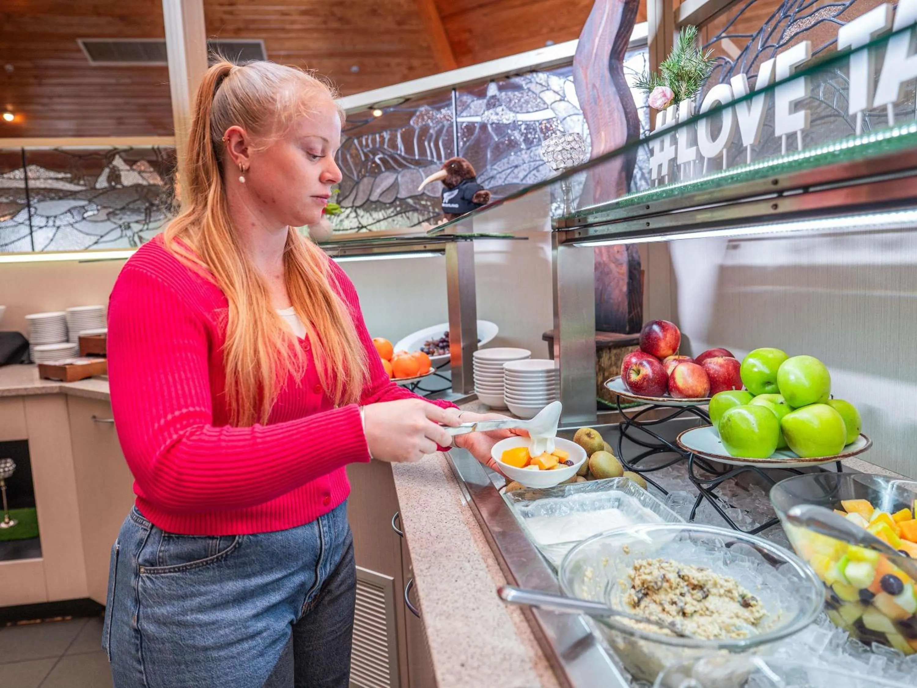 Breakfast in Wairakei Resort Taupo
