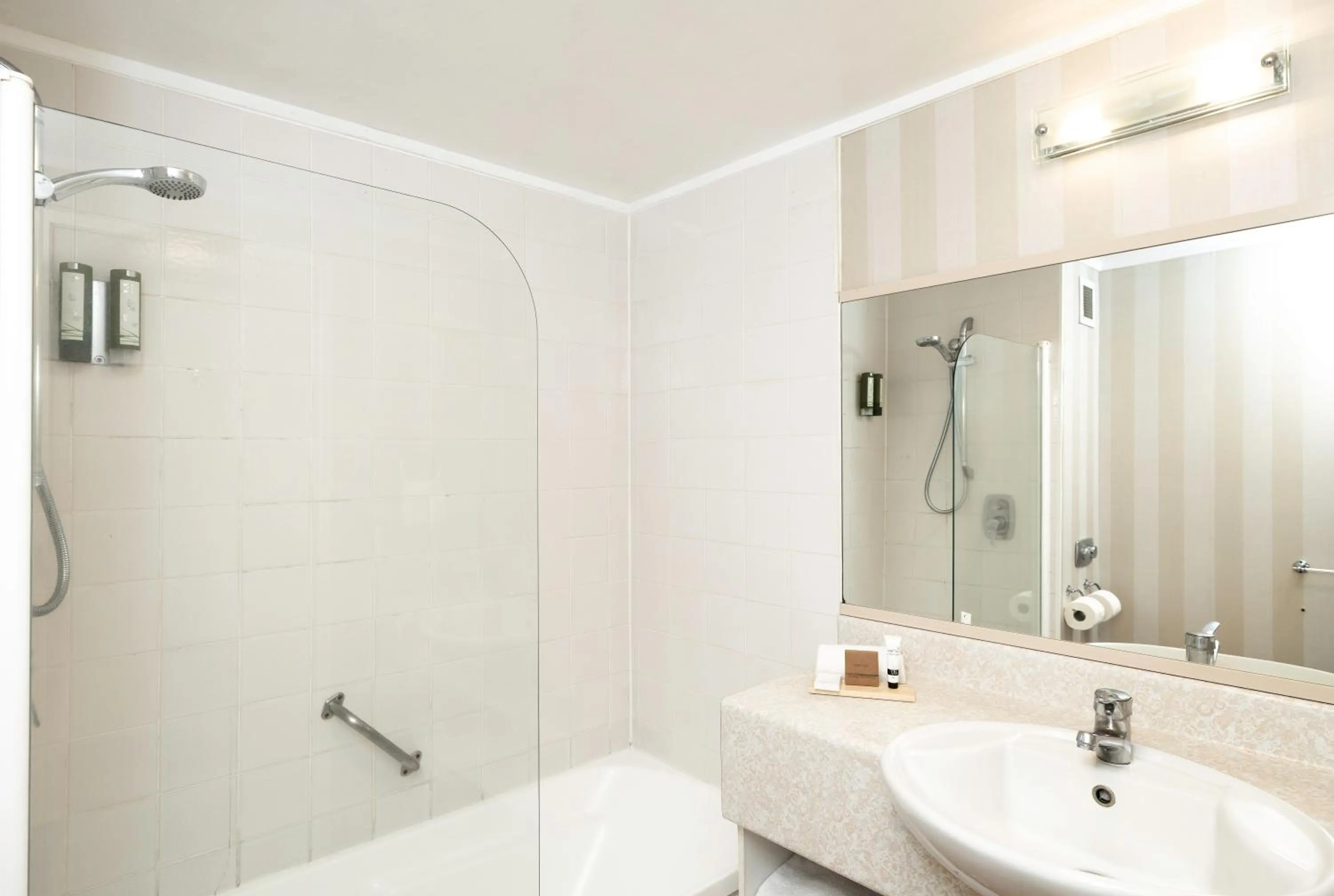 Bathroom in Wairakei Resort Taupo