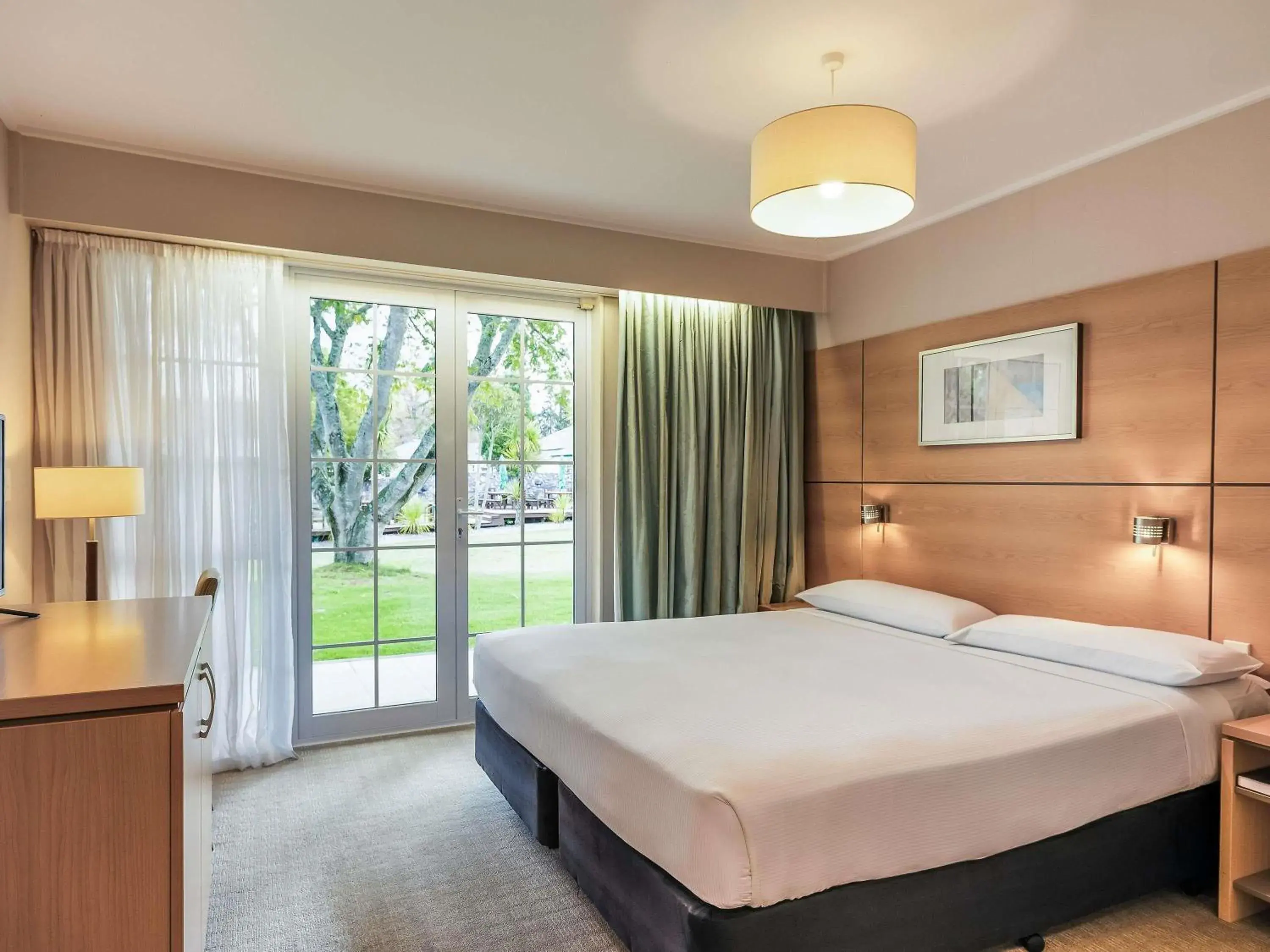 Bedroom, Bed in Wairakei Resort Taupo Bedroom, Bed in Wairakei Resort Taupo