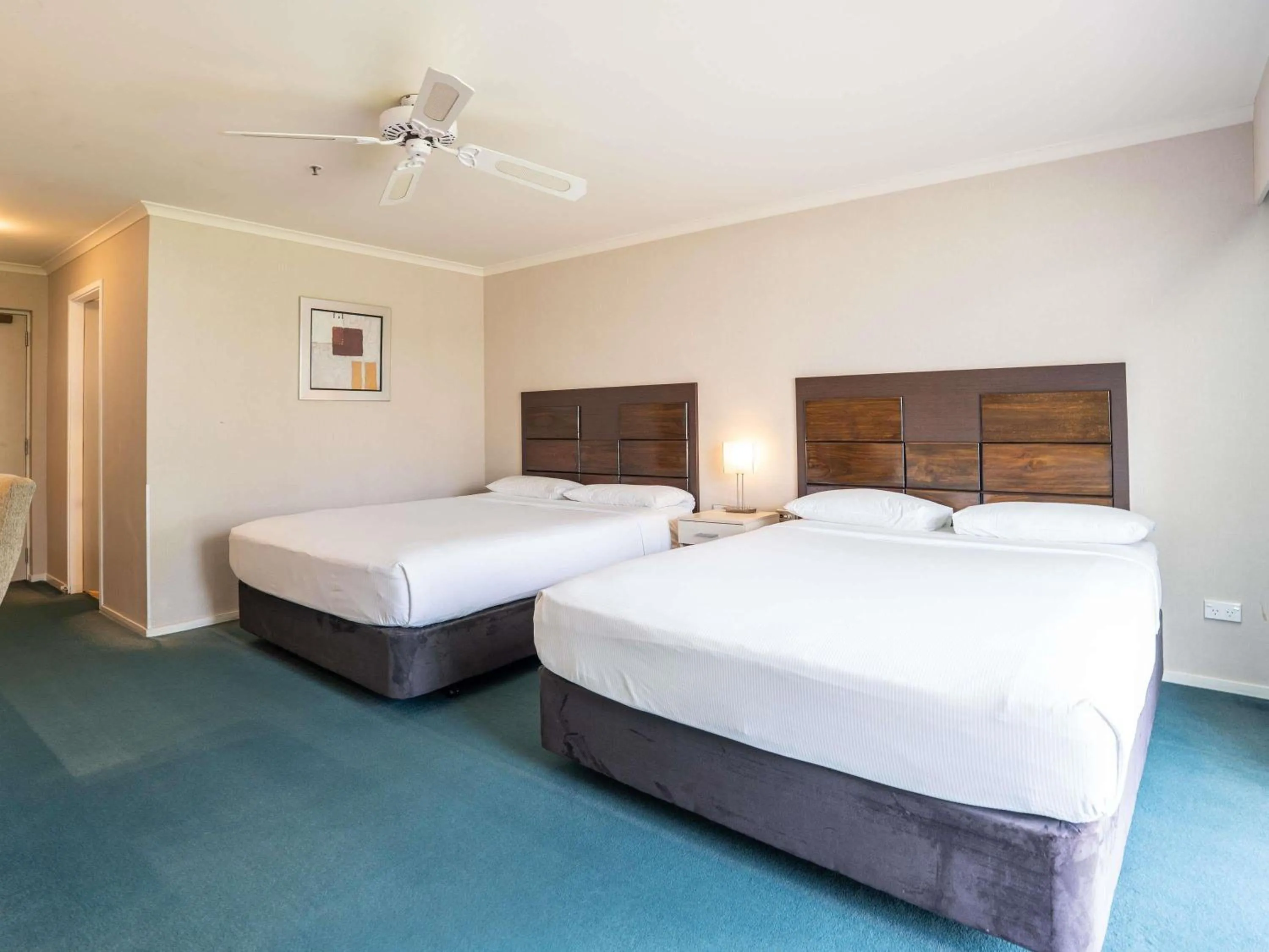 Bedroom, Bed in Wairakei Resort Taupo