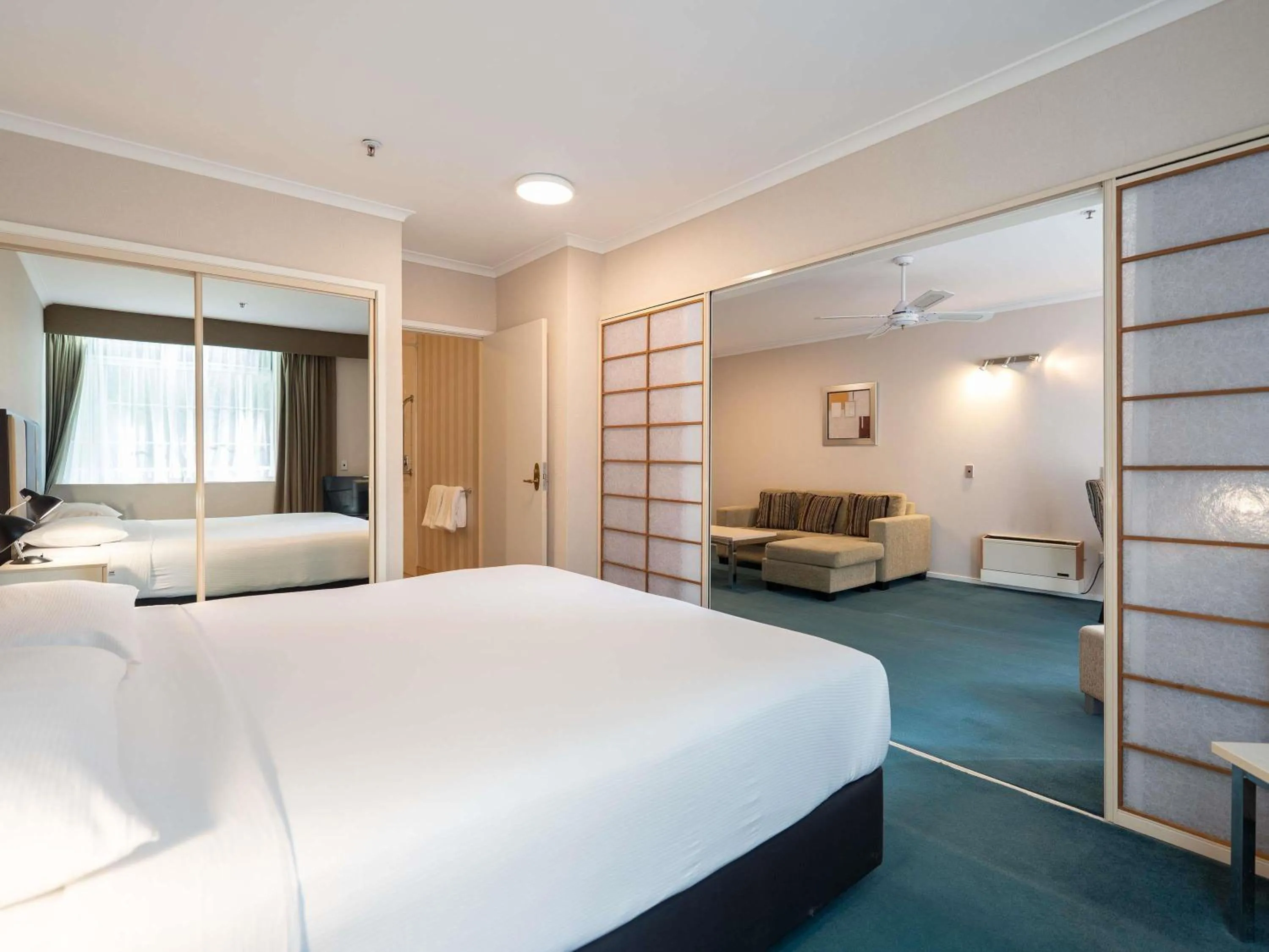 Bedroom, Bed in Wairakei Resort Taupo