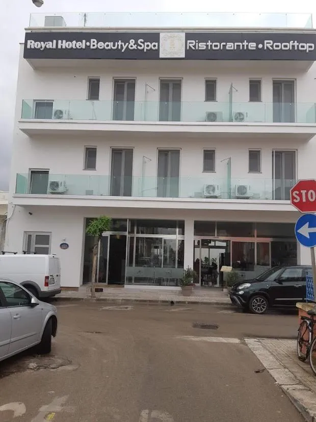 Property building in Hotel Royal - Beauty & Spa