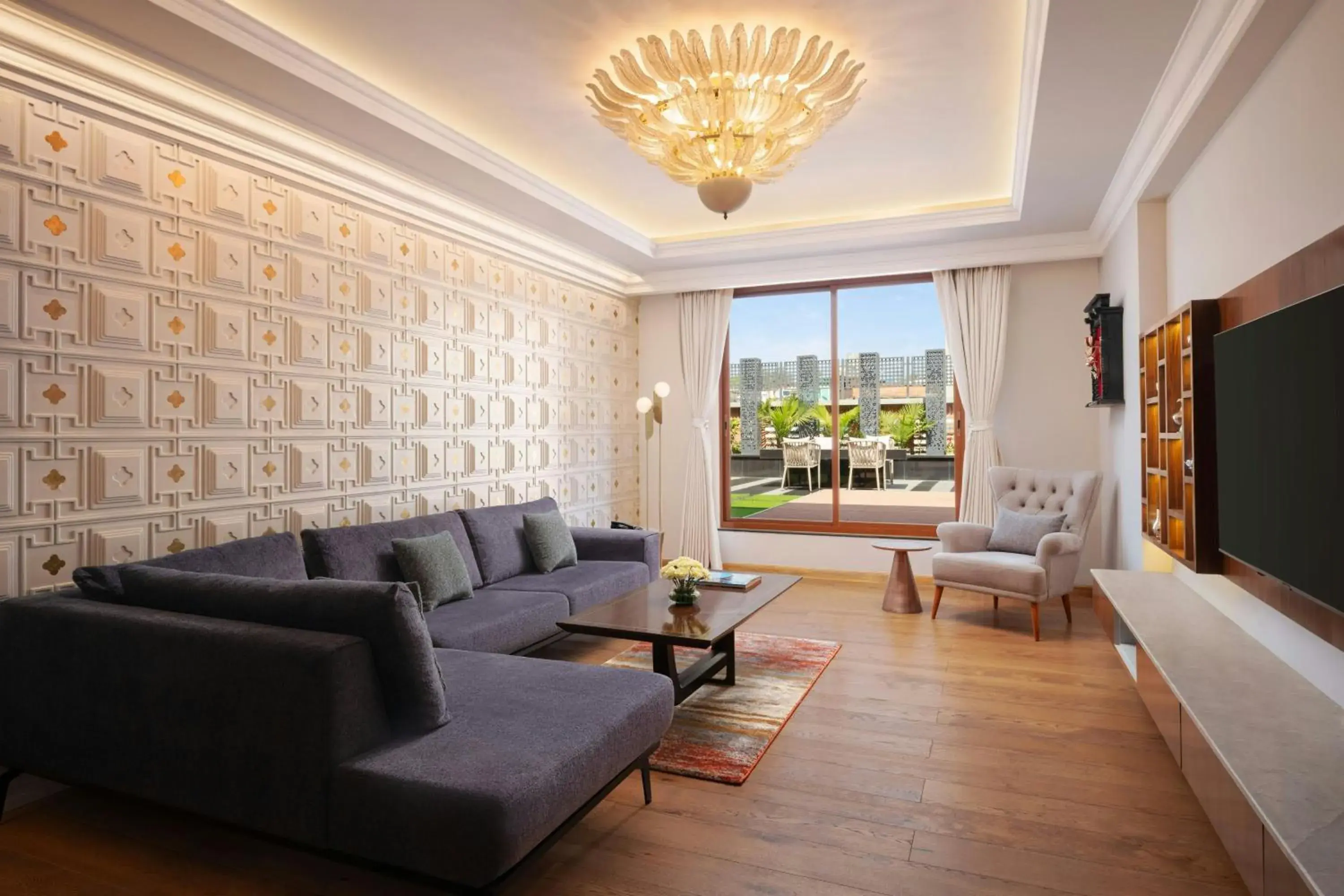 Photo of the whole room in The Soaltee Kathmandu, Autograph Collection Photo of the whole room in The Soaltee Kathmandu, Autograph Collection