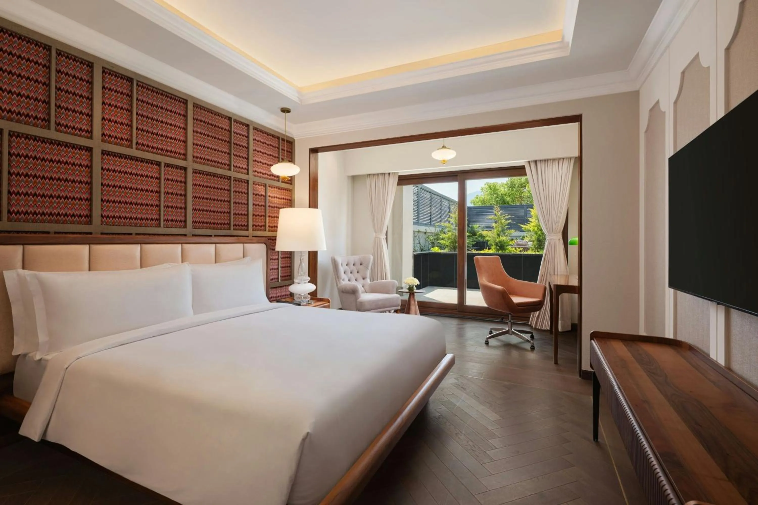 Bedroom, Bed in The Soaltee Kathmandu, Autograph Collection