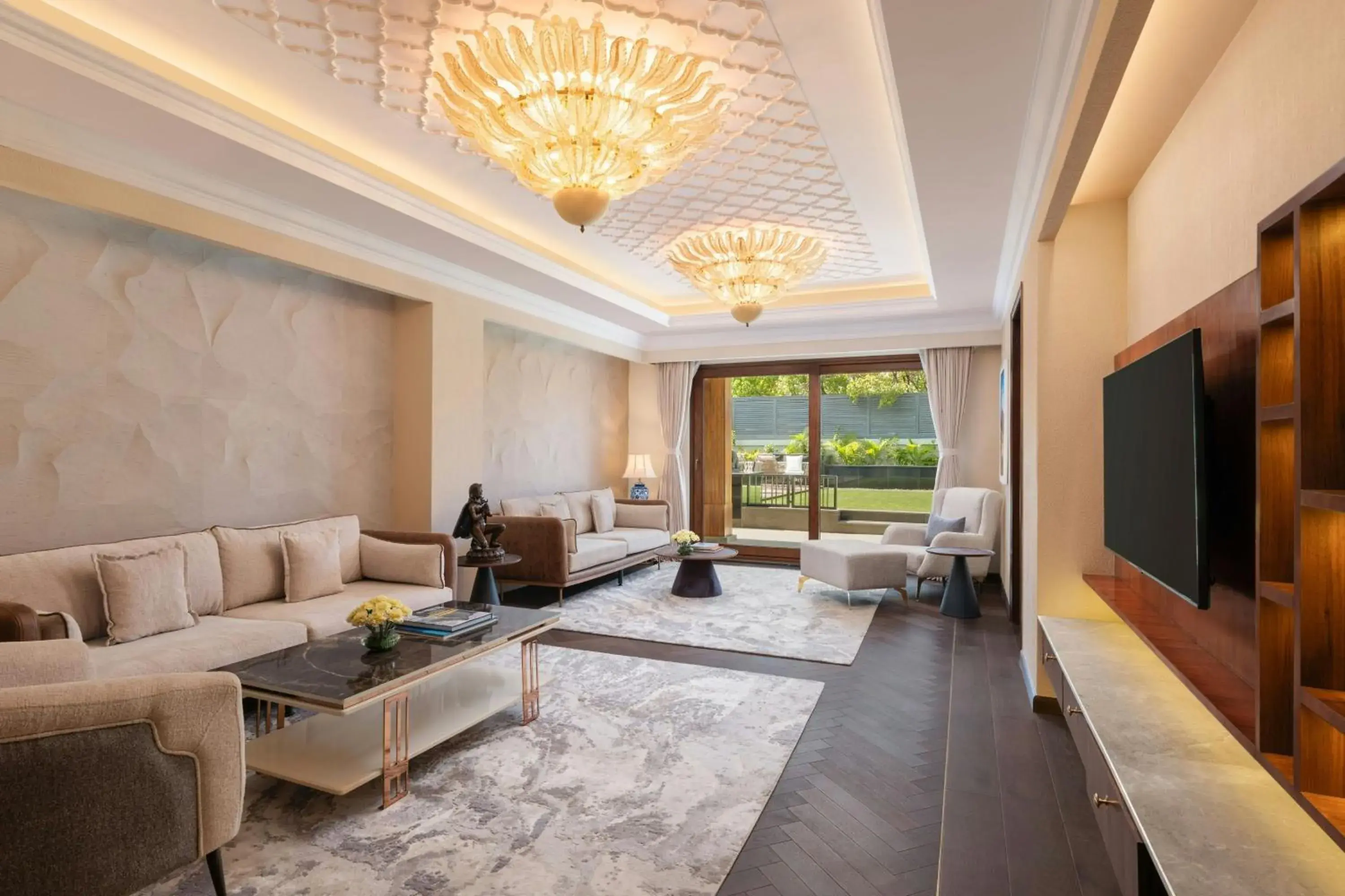 Photo of the whole room in The Soaltee Kathmandu, Autograph Collection Photo of the whole room in The Soaltee Kathmandu, Autograph Collection